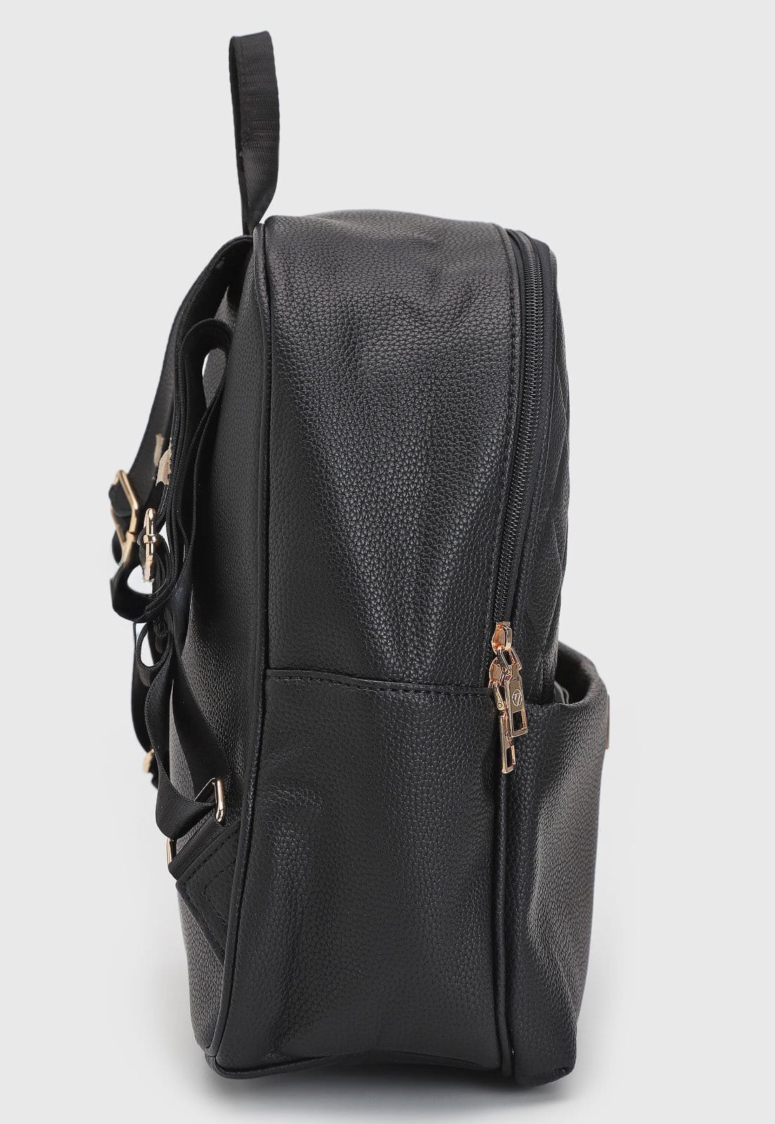 Vista 2 Mochila Feminina VIA UNO Matelassê Preta VIA UNO preto