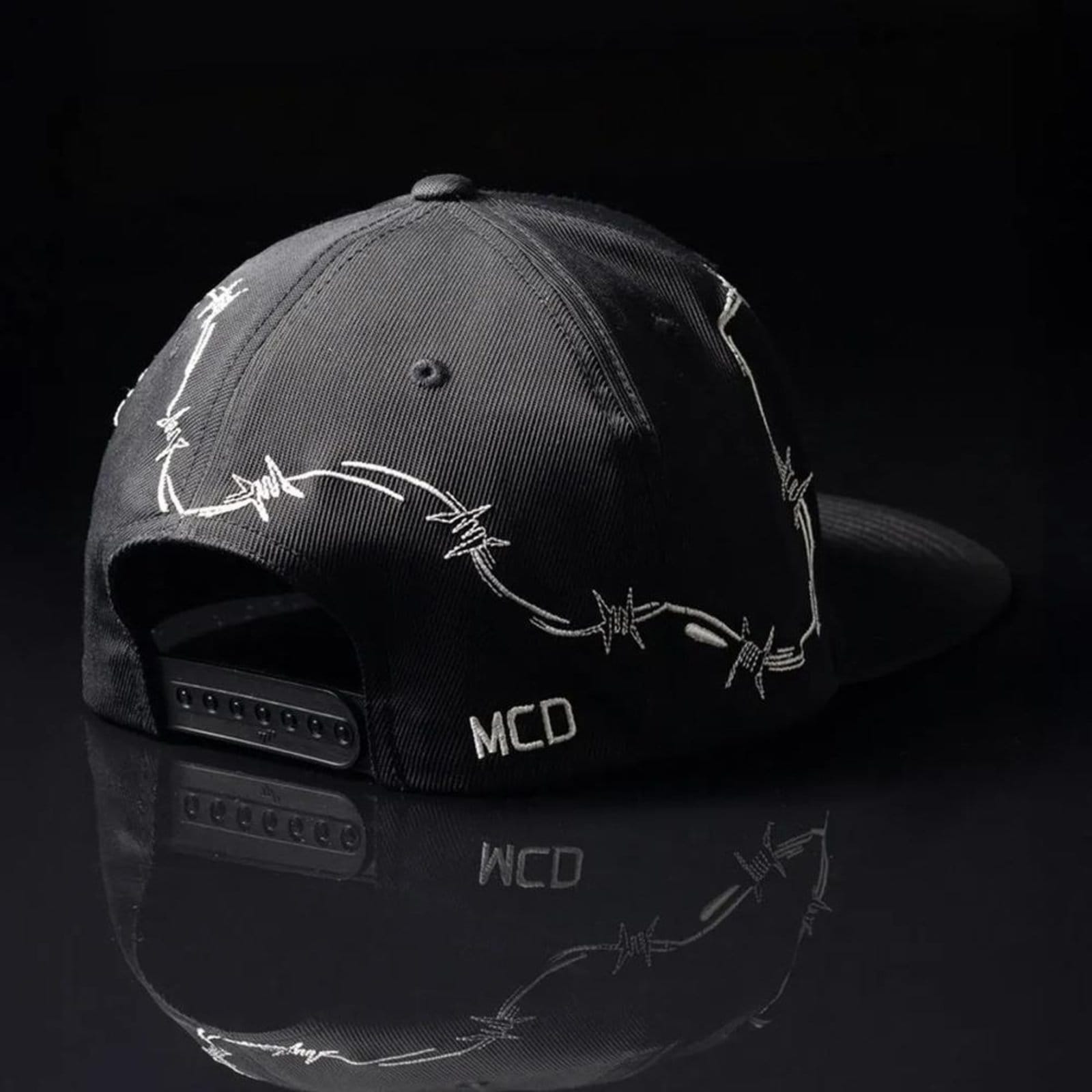 Vista 2 Boné MCD Aba Reta Snapback Flexfit SM26 MCD preto