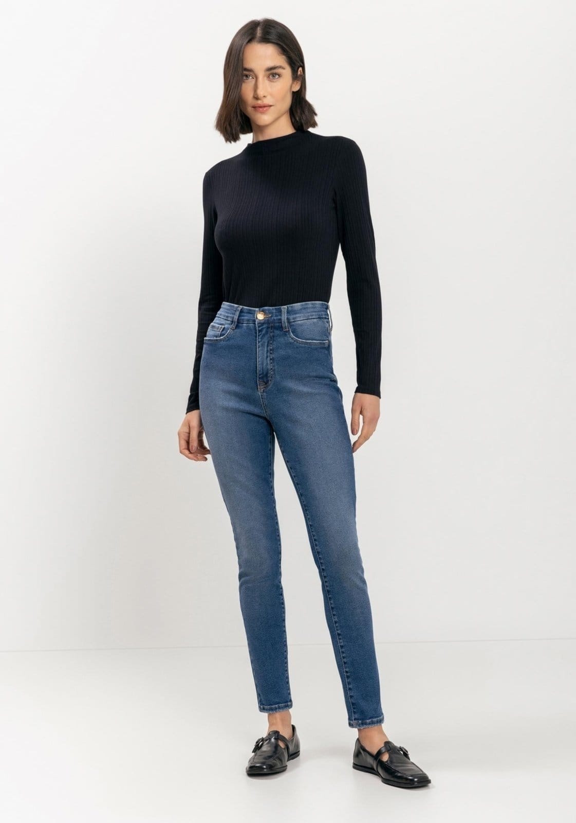 Calça Jeans Skinny Contour Com Bolsos E Elastano