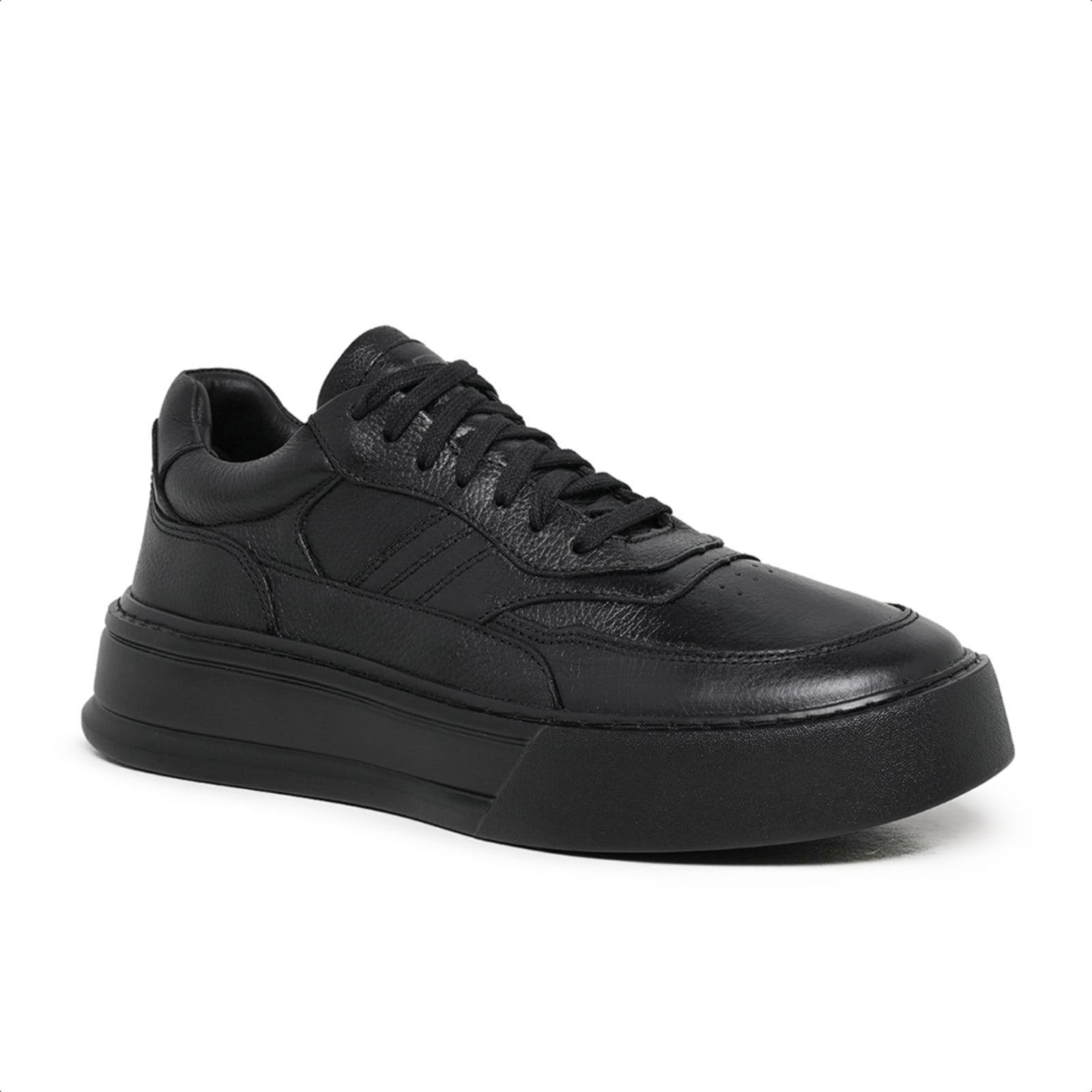 Sapatênis em Couro Malbork com sola de Borracha 028500P