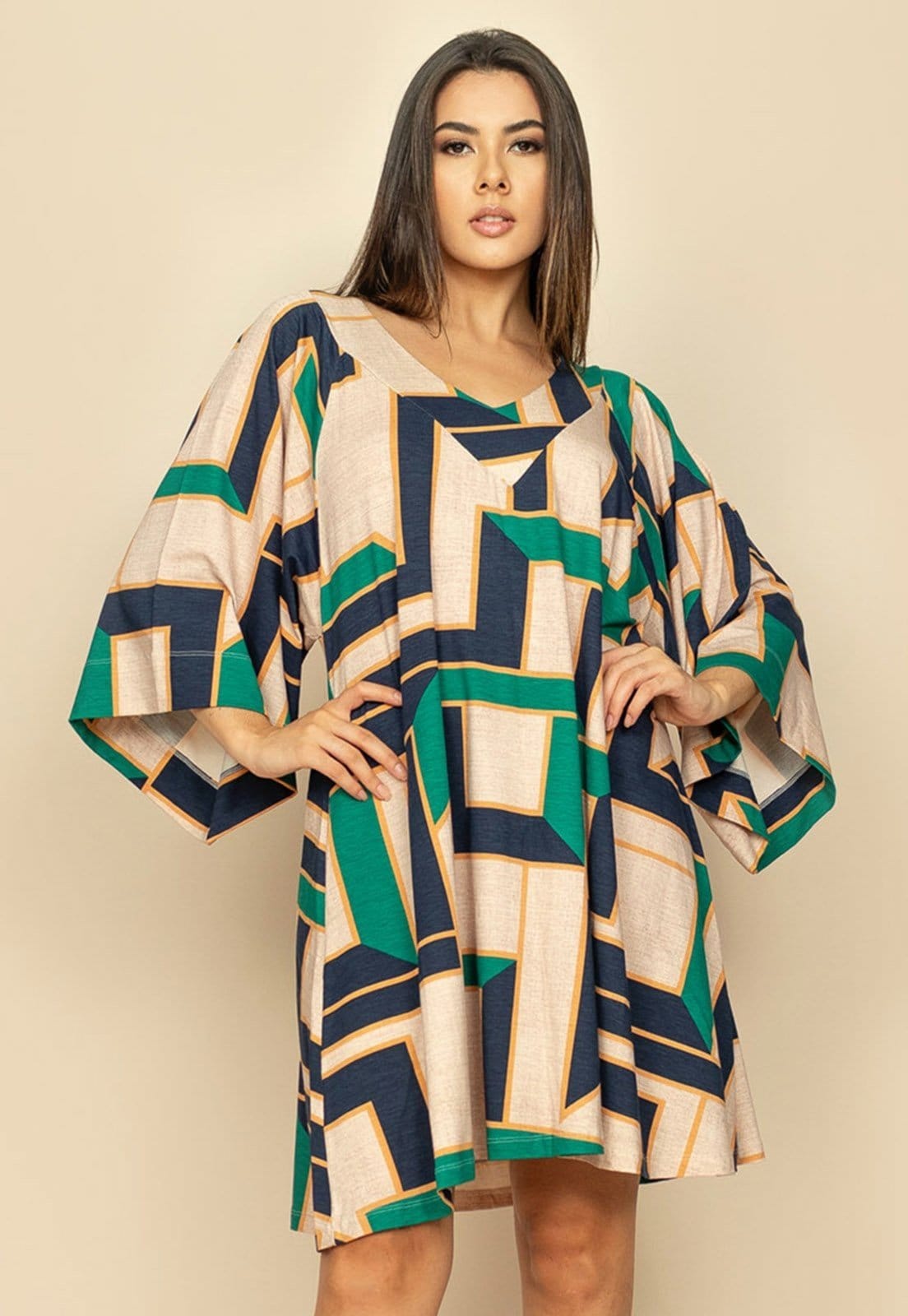 Vestido Curto Amplo Malha Estampa Chapada de Areia