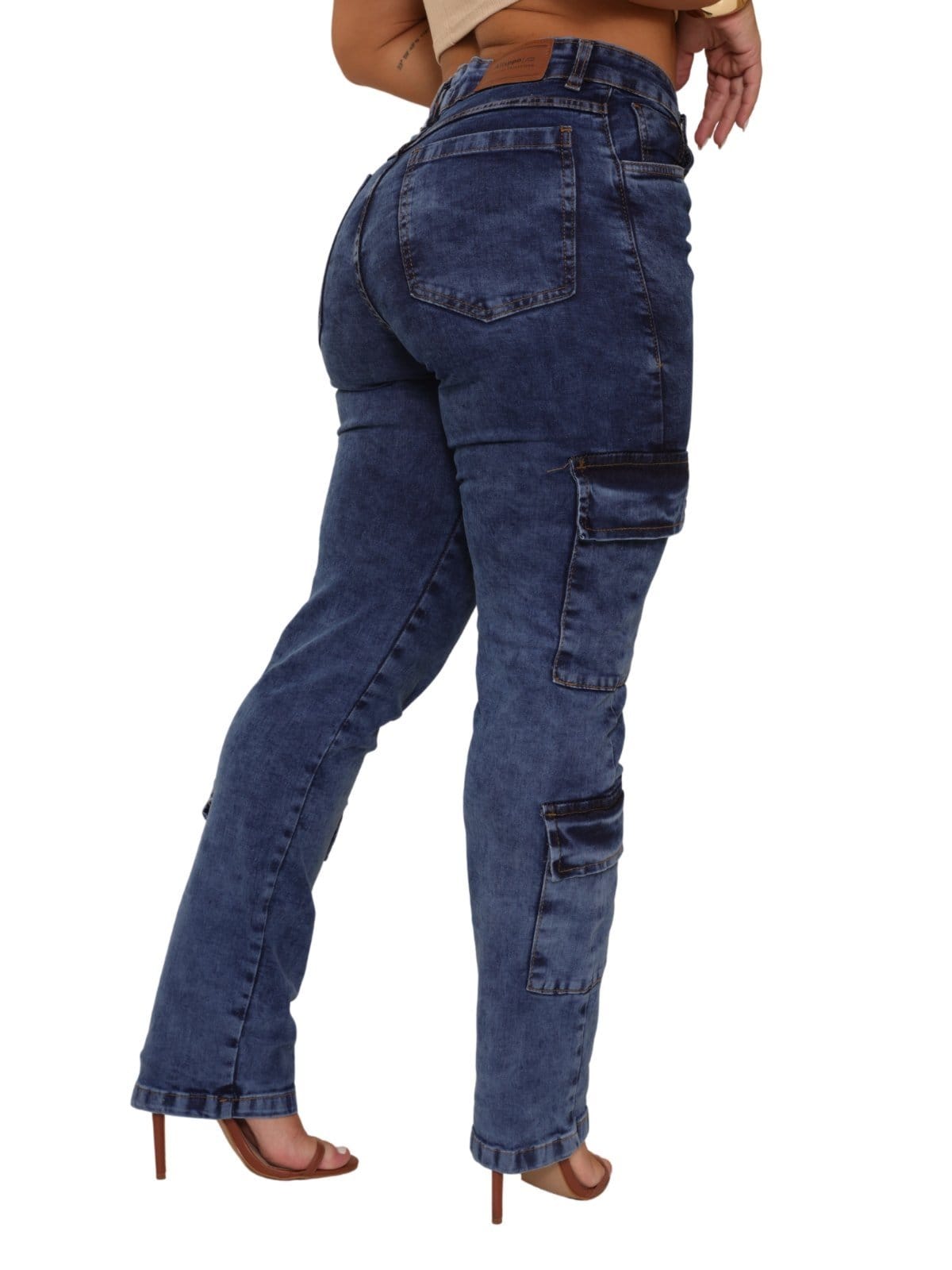 Calça Feminina Jeans Light Super Cargo 4 Bolsos Manchado