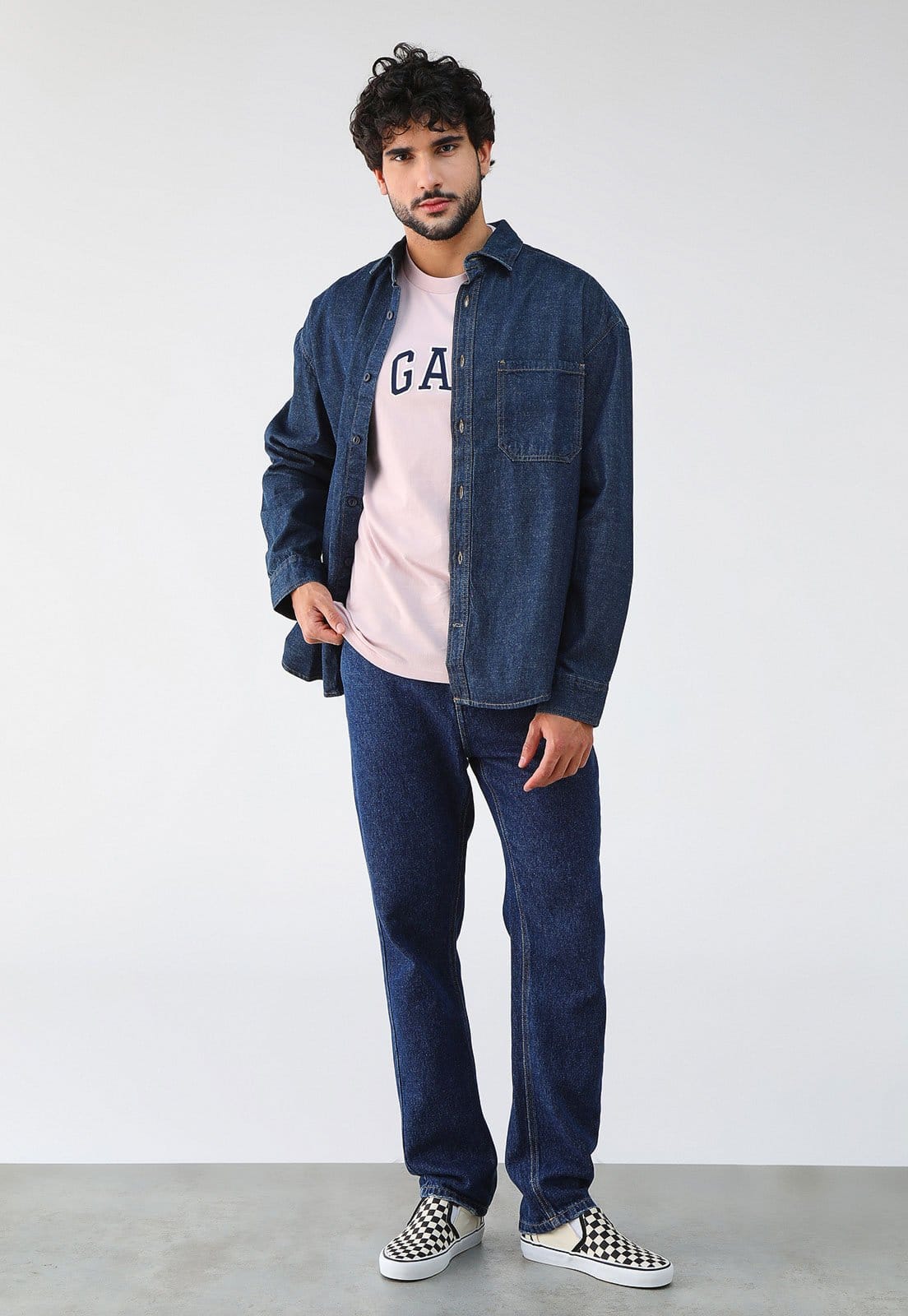 Vista 2 Camisa Jeans GAP Reta Dark Wash Preta GAP preto