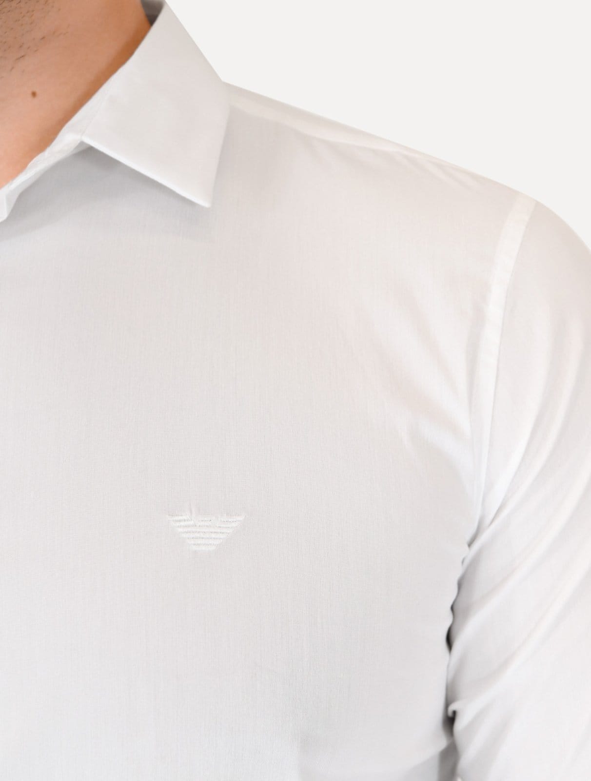 Camisa Empório Armani Masculina Stretch Embroidered Mono Logo Branca - 2