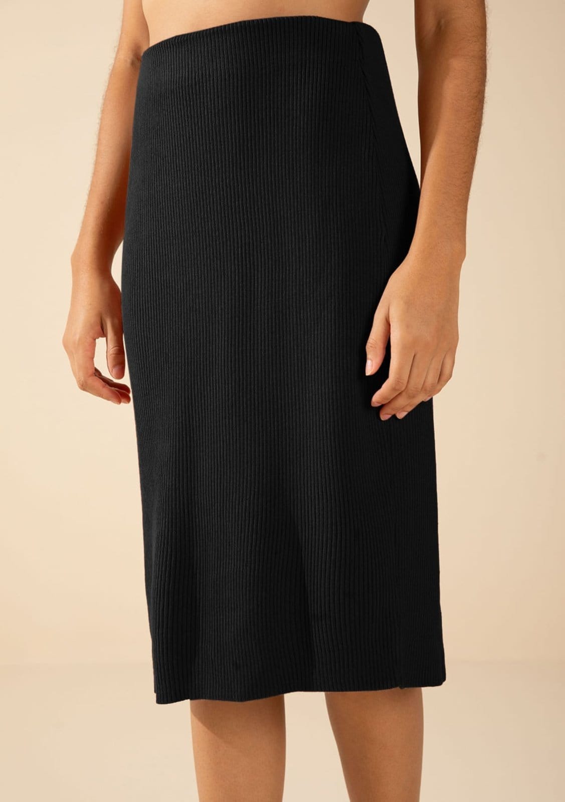 Saia Morena Rosa Reta Alta Midi Preto - 2