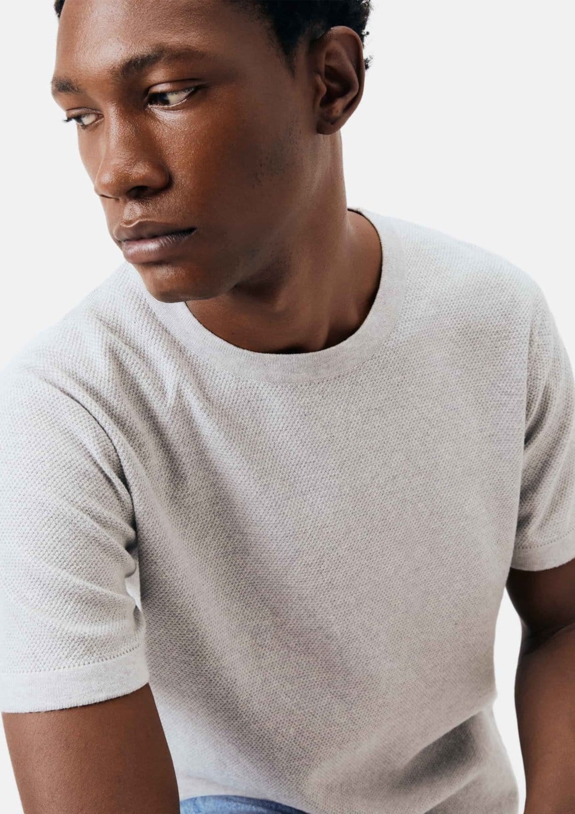 Vista 2 Camiseta Masculina Regular em Tricô Hering cinza