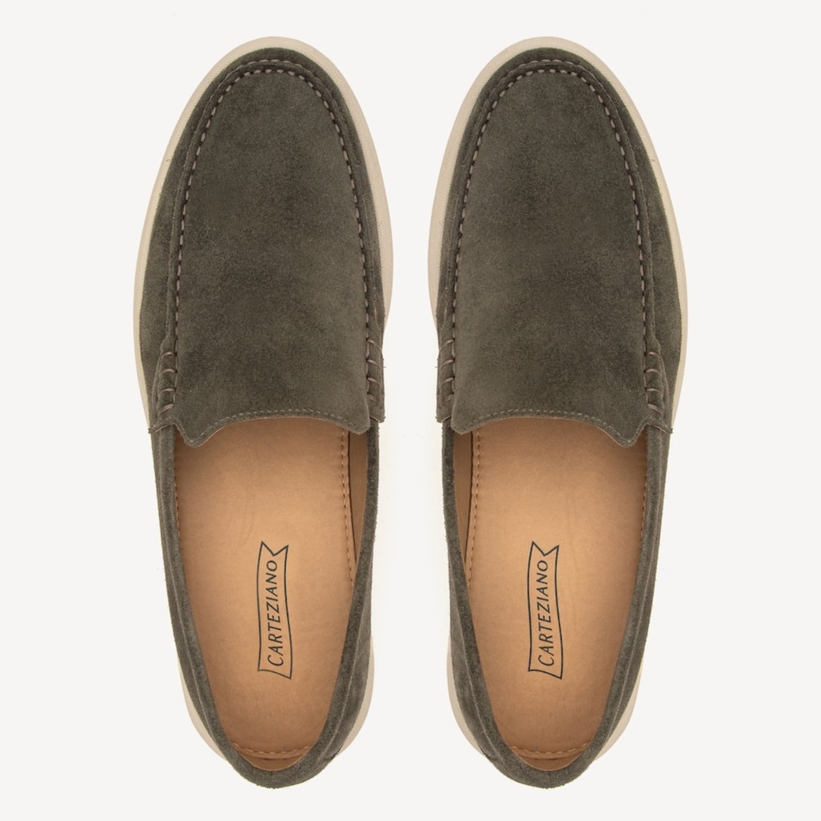 Vista 2 Loafer Masculino em Couro Sardine Oliva Carteziano verde militar