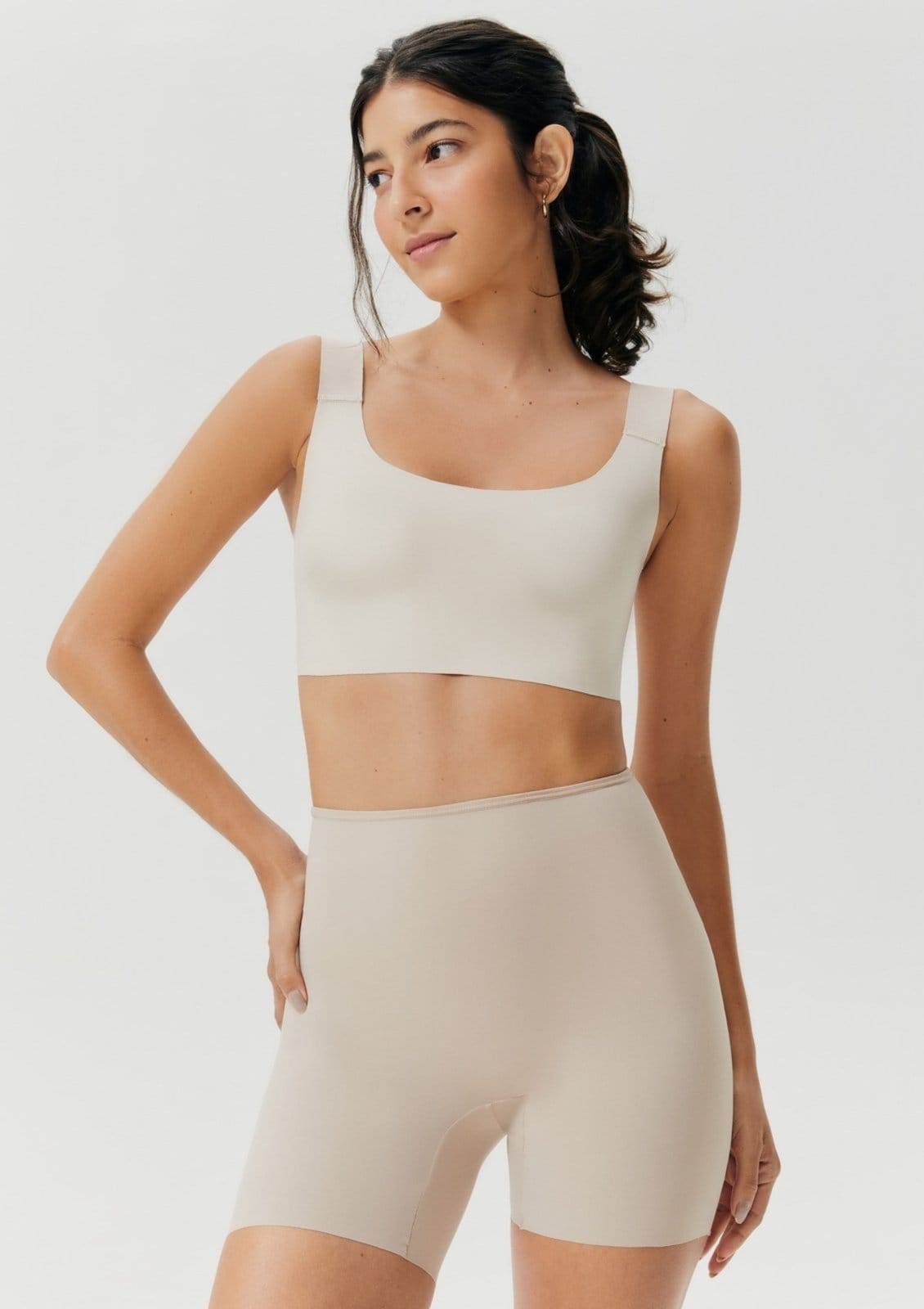 Vista 2 Sutiã Alças Duplas Alta Cobertura HERING INTIMATES preto