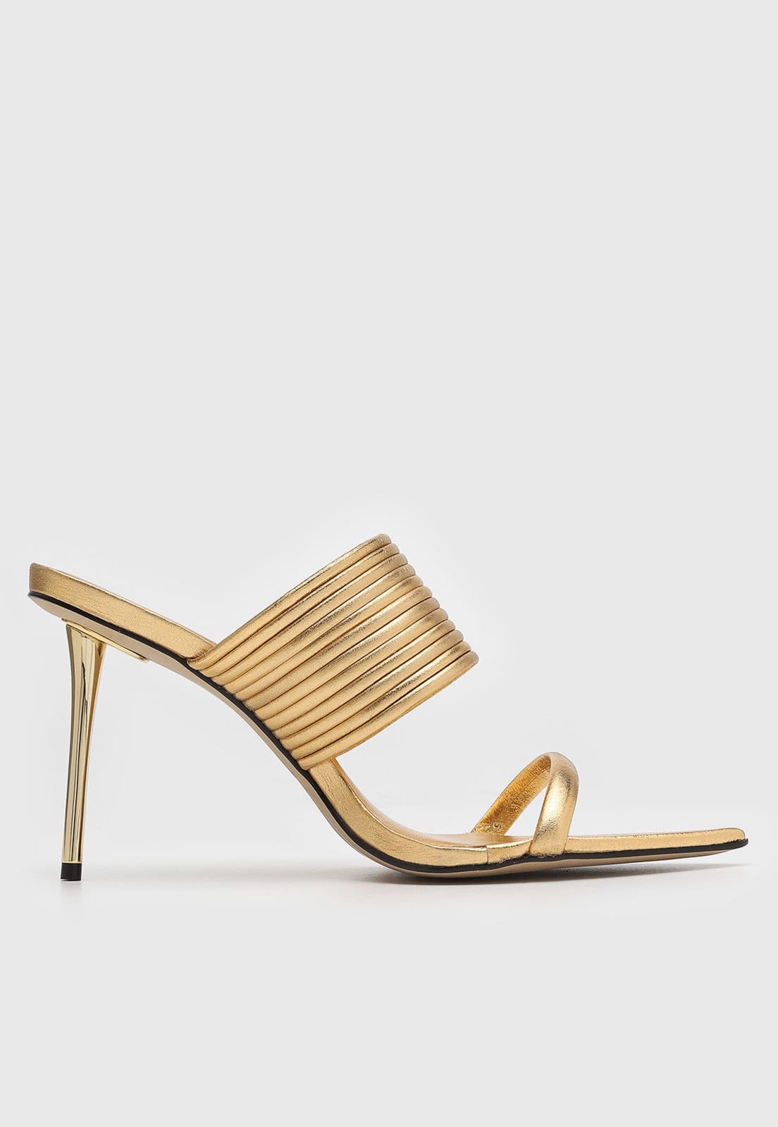 Vista 2 Sandália Feminina Lança Perfume Salto Alto Metalizado Dourada Lança Perfume dourado