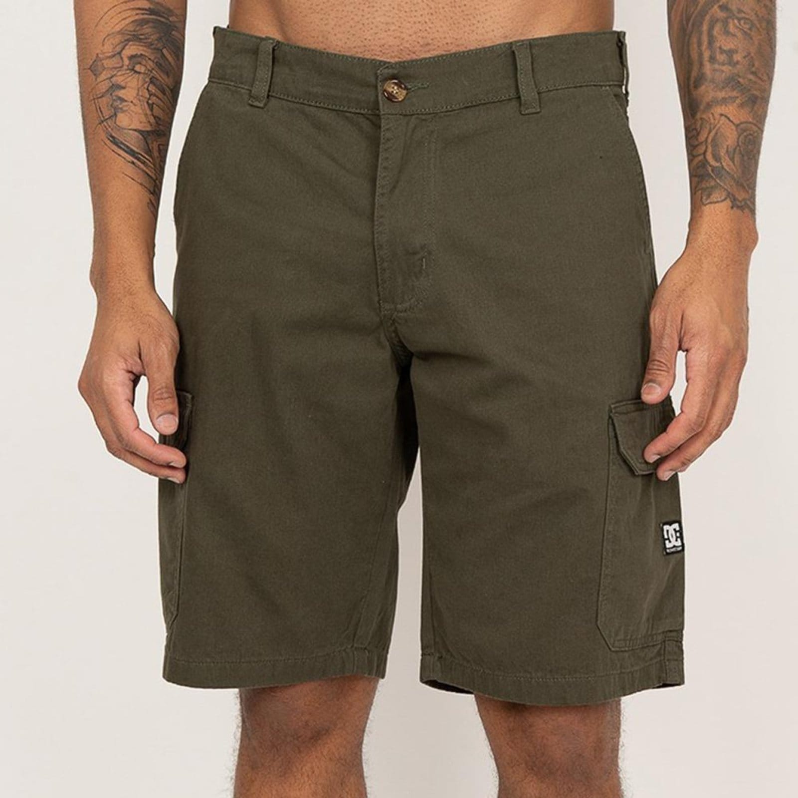 Bermuda DC Shoes Worker Cargo SM26 Masculina Militar