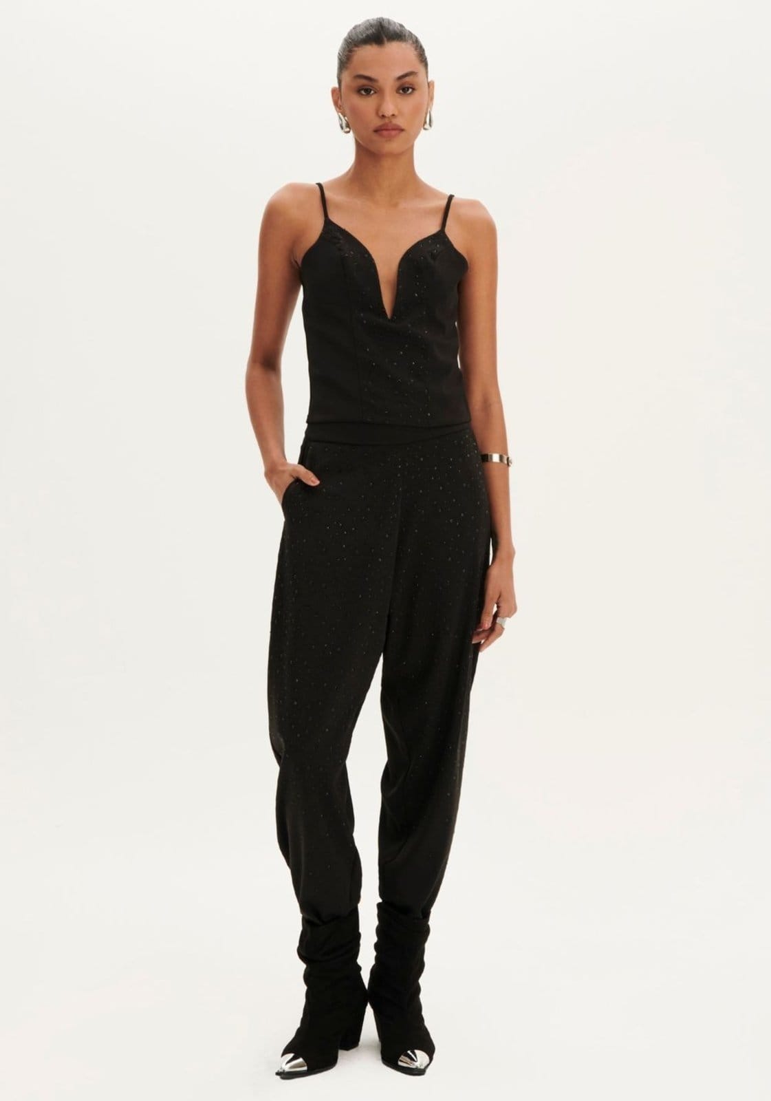 Calça Jogging com Aplicações