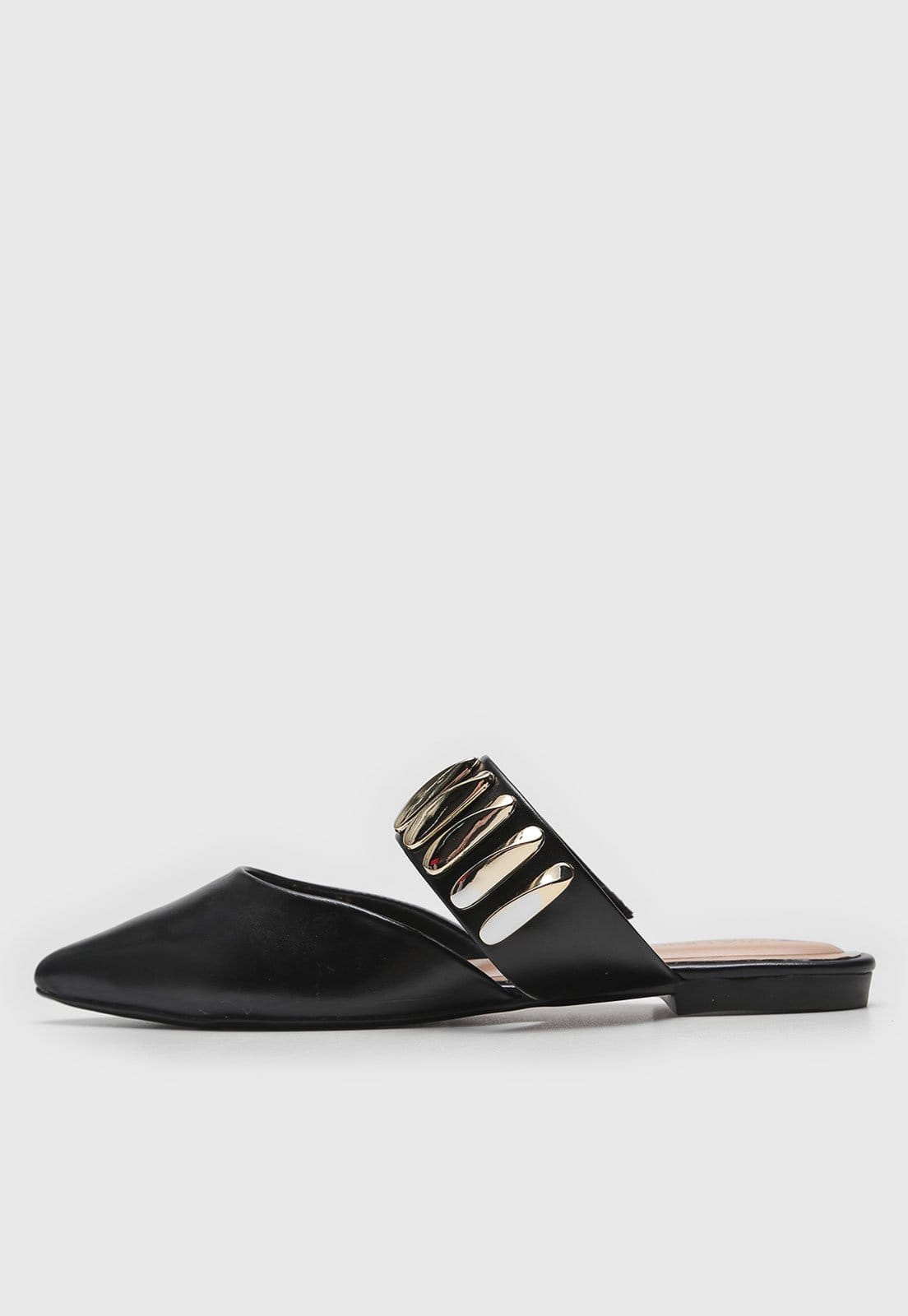 Sapatilha Feminina Via Uno Bico Fino Detalhe Metálico Preta