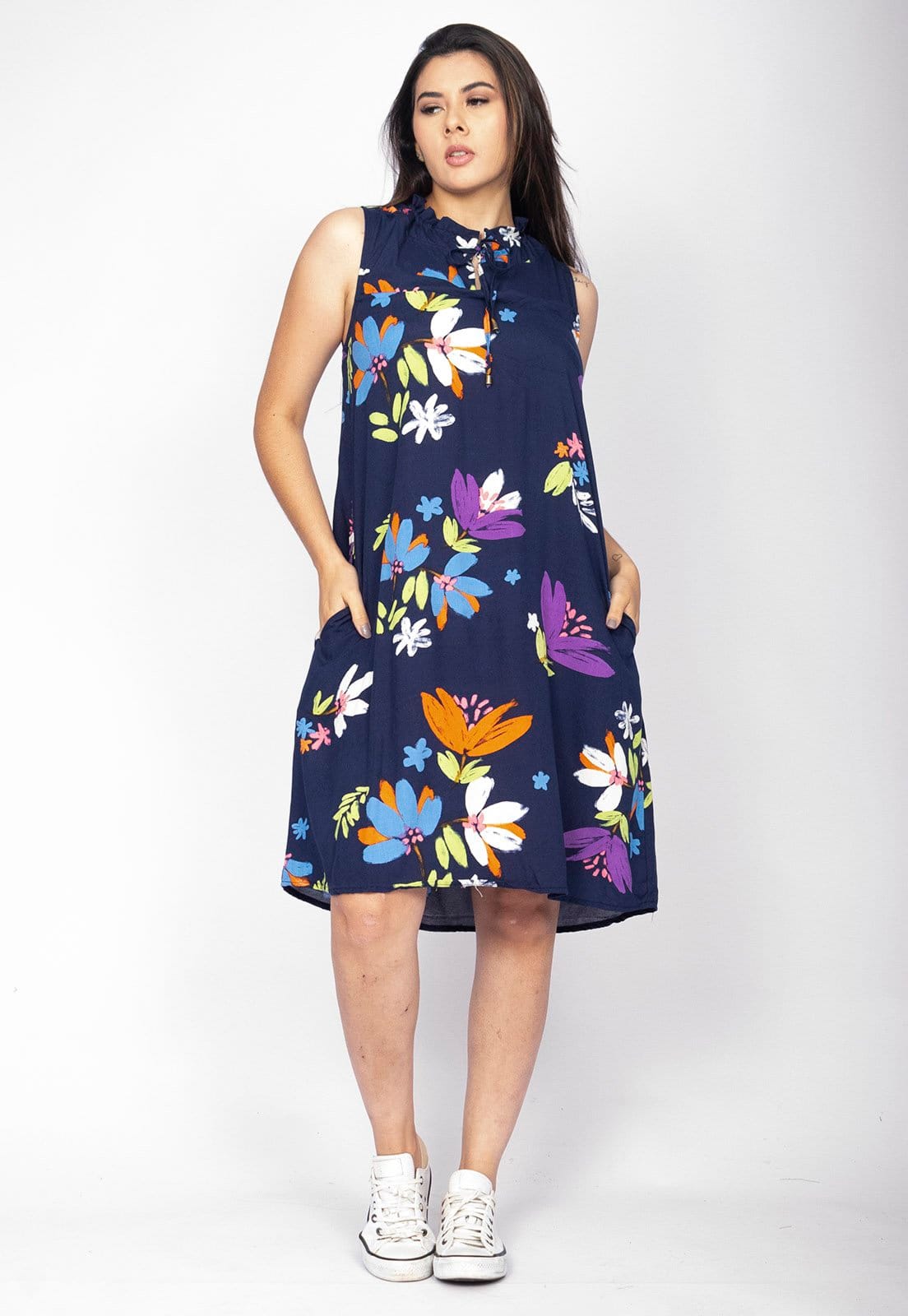 Vista 2 Vestido Midi Cabanafree Viscose Piaf Estampa Festa das Flores Cabanafree azul/estampado azul