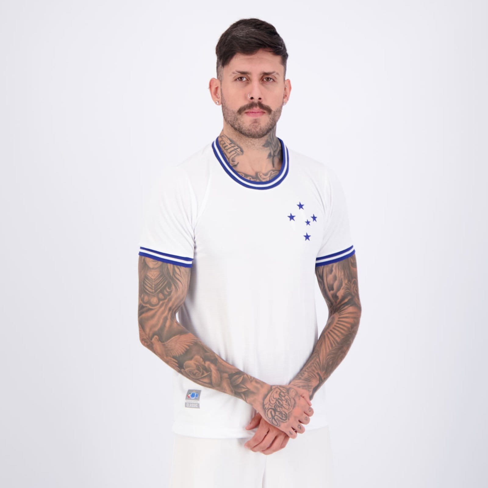 Vista 2 Camisa Cruzeiro Retrô Jacquard Branca Retrômania branco
