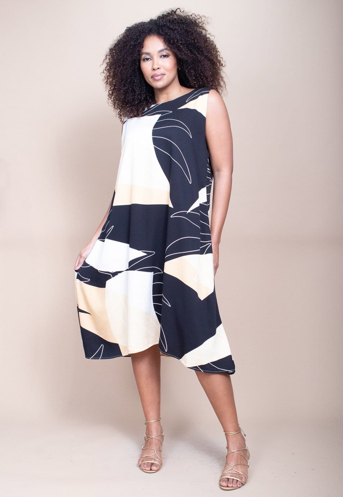 Vestido Cabanafree Plus Size Preto