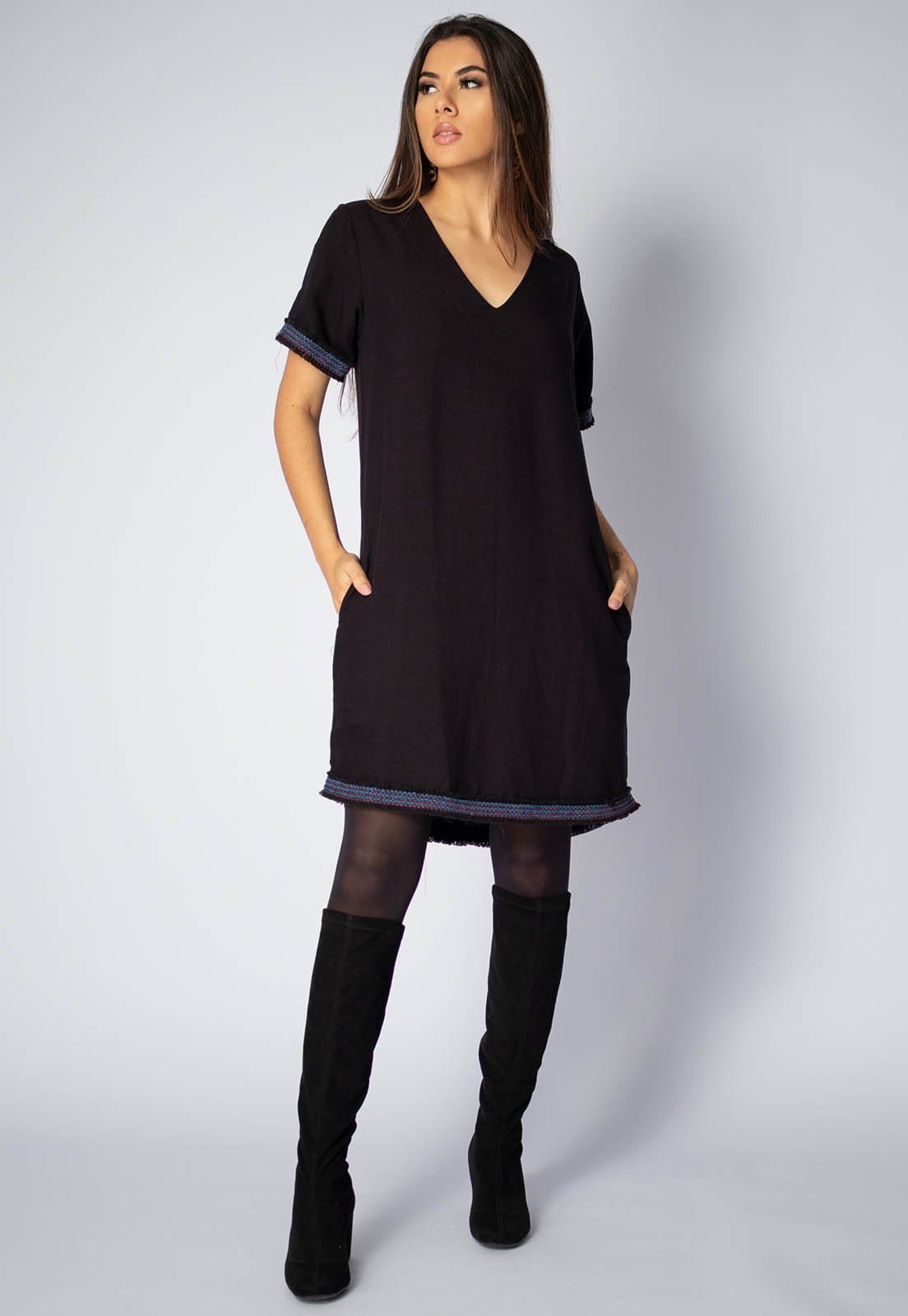 Vista 2 Vestido Amazonia Vital Chemise Curto Viscose Jabuti com Bolso com Detalhe na Barra Amazonia Vital preto