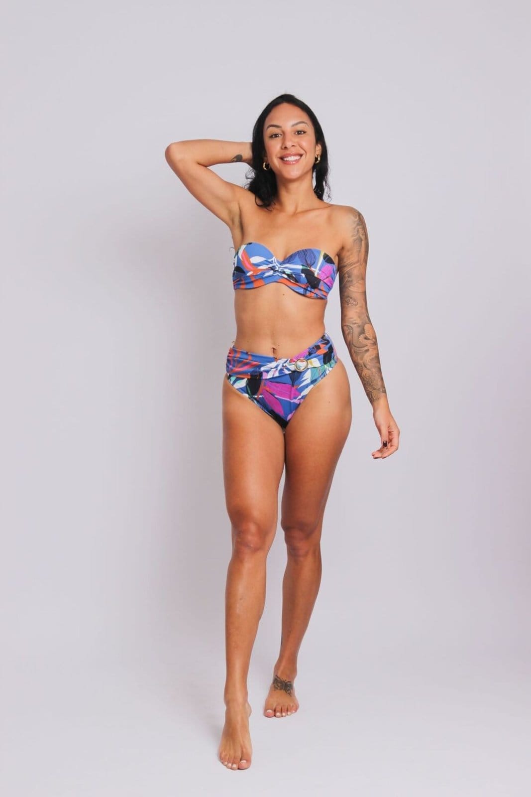 Vista 2 2402 - Calcinha de Biquíni Lateral Larga Faixa e Fivela Ceu Santo Amaro - Duna Casual DunaCasual estampado