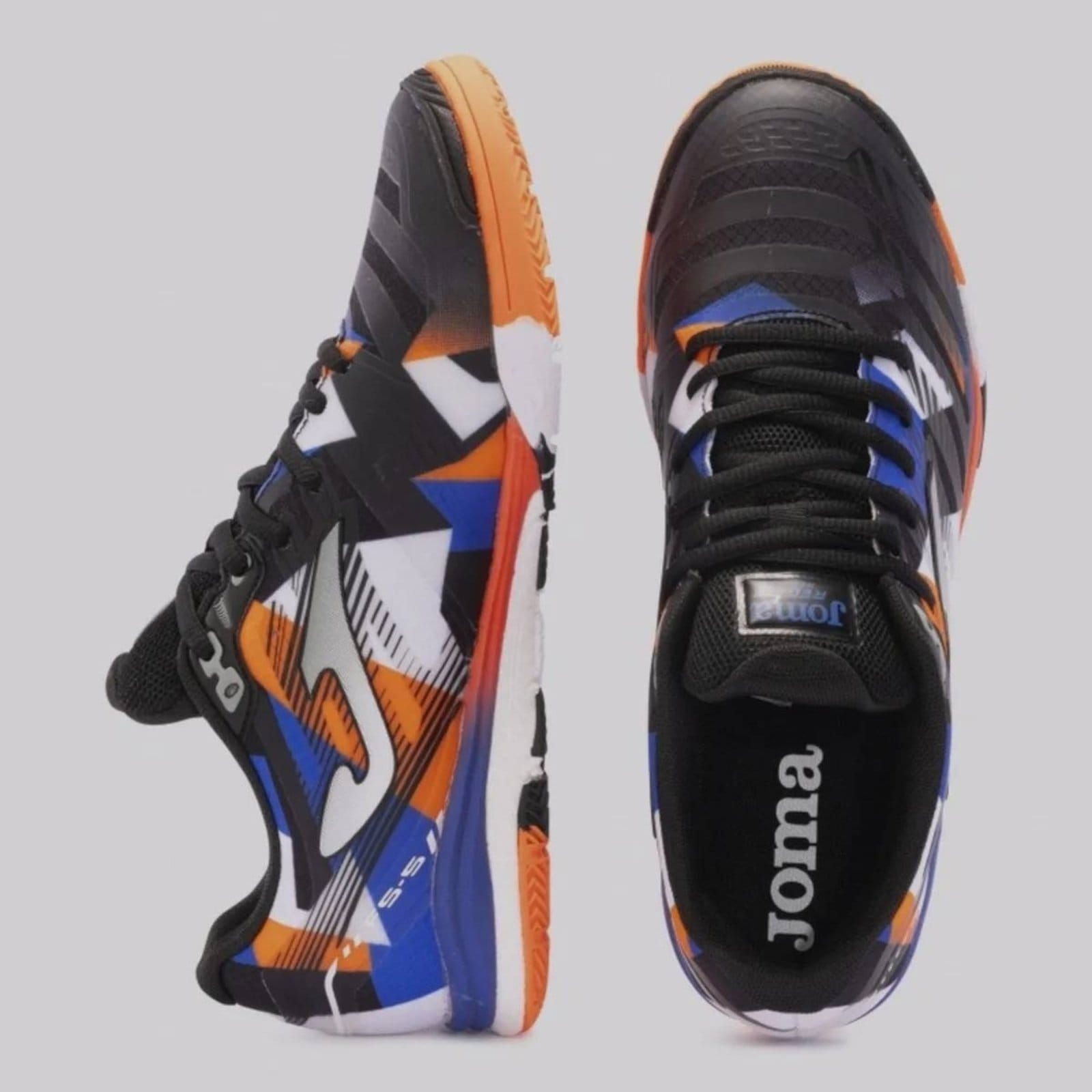 Vista 2 Chuteira Joma Regate Rebound Futsal Preta e Laranja Joma preto