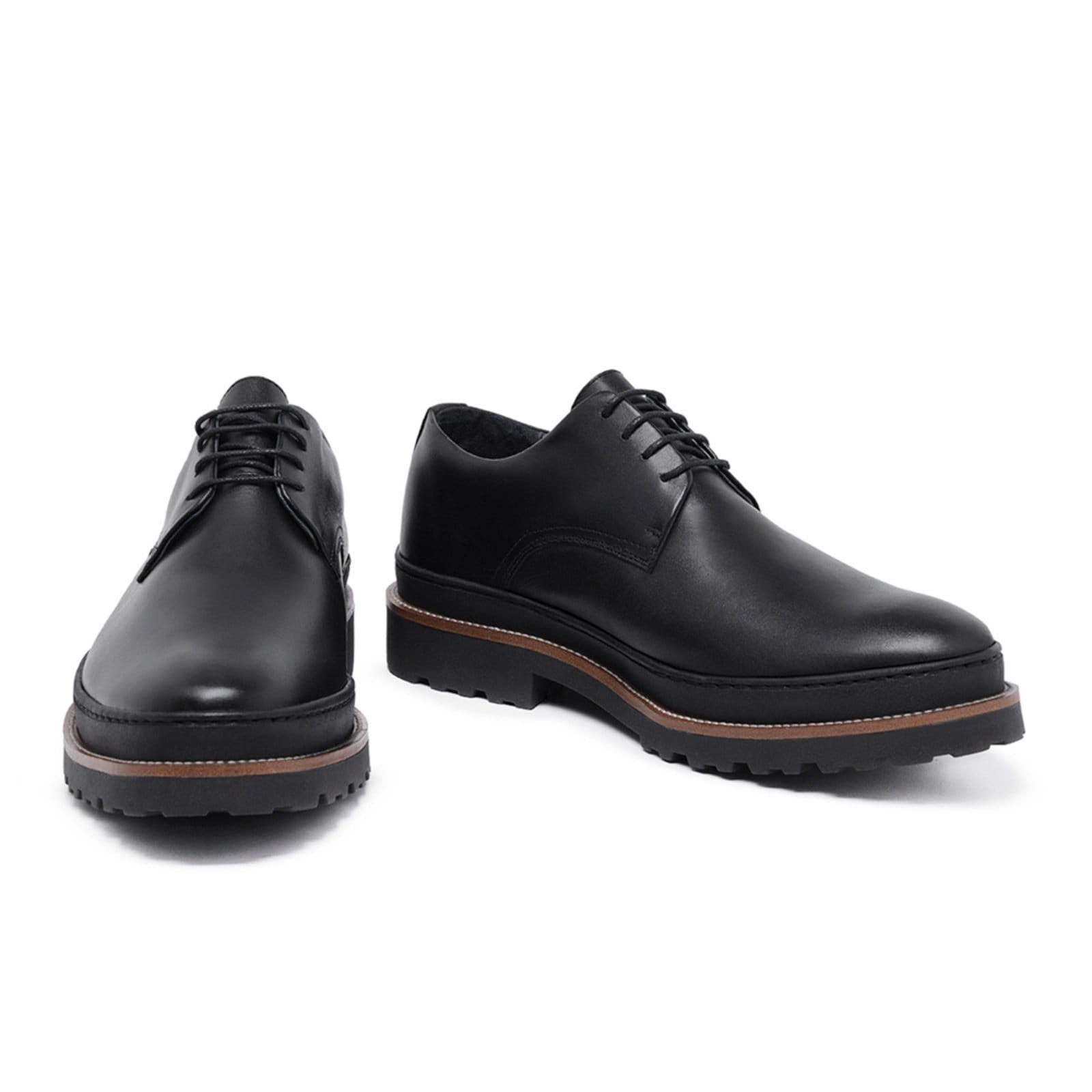 Vista 2 Sapato Derby Casual Masculino Malbork Couro Sola Tratorada 2206P Malbork preto