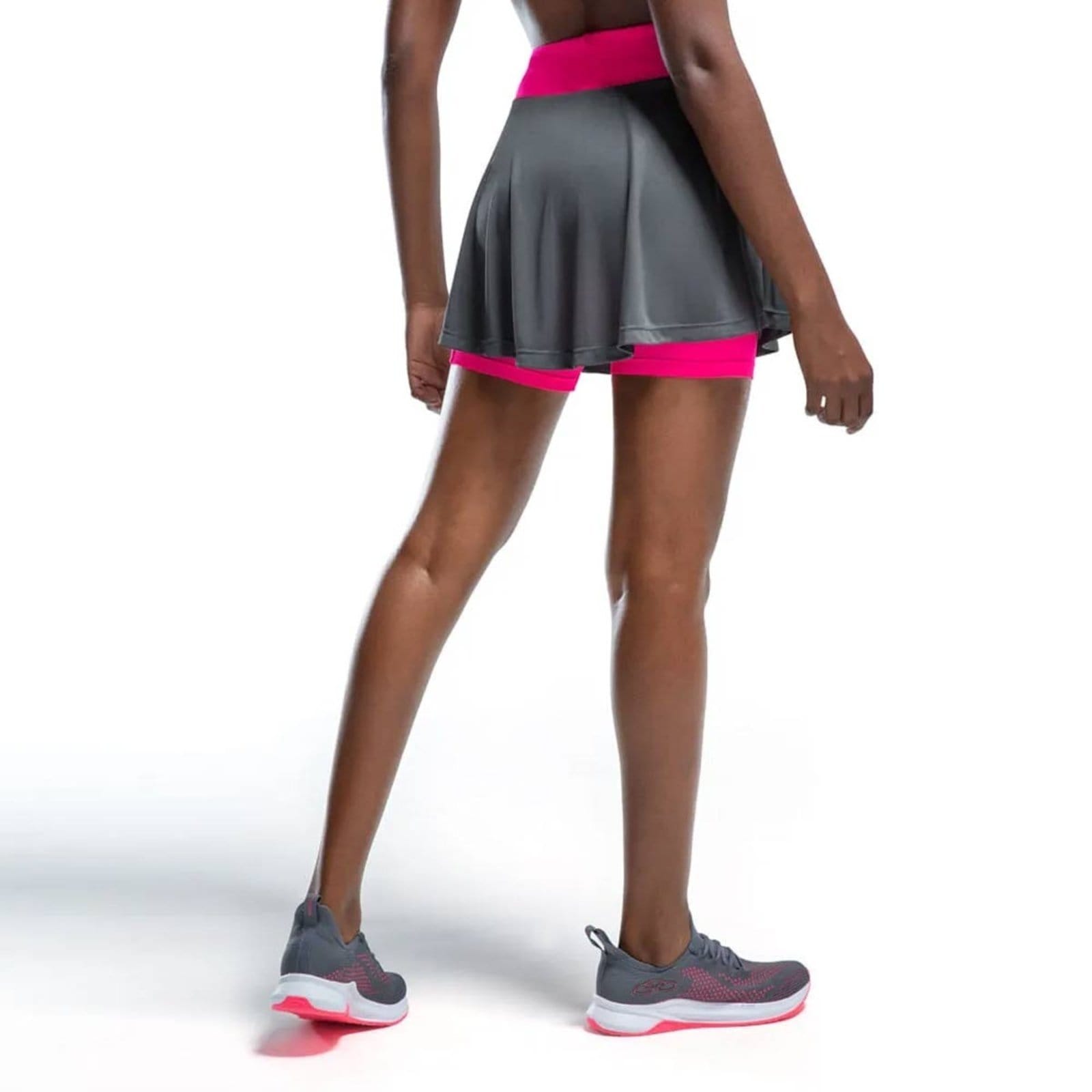 Vista 2 Shorts Saia Olympikus Complemento Feminino Cinza e Rosa OLYMPIKUS cinza rosa