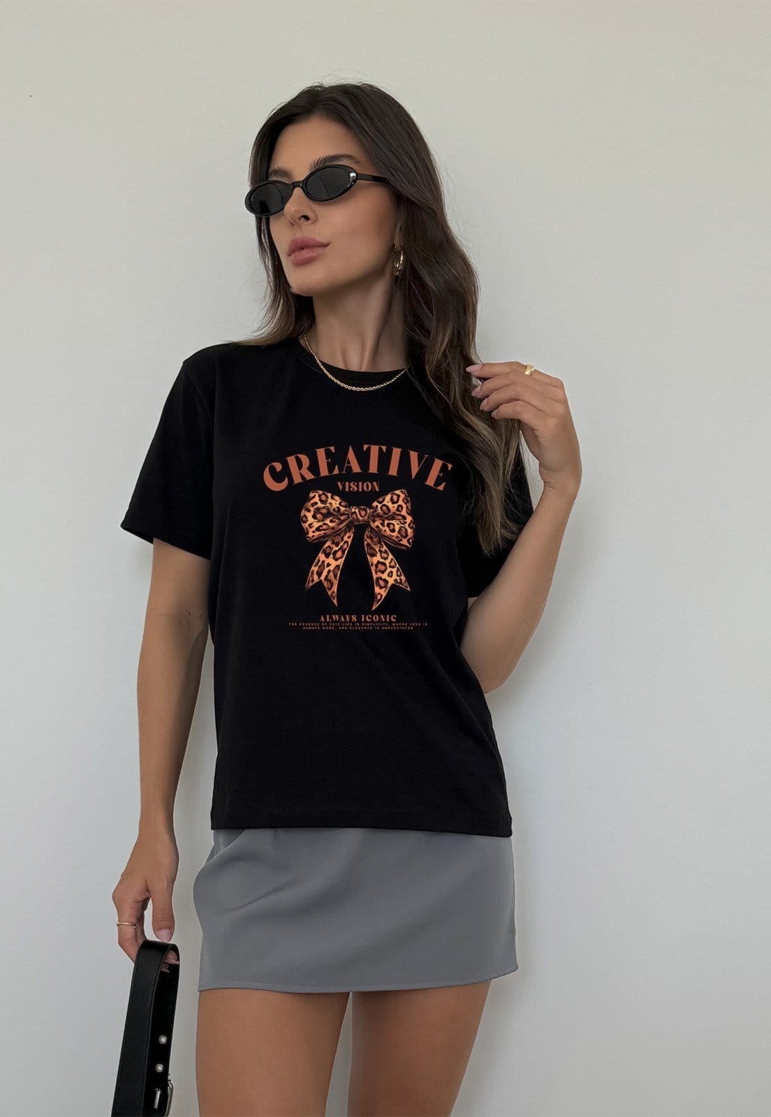 Camiseta Cianitas Preta Estampa Laço Animal Print