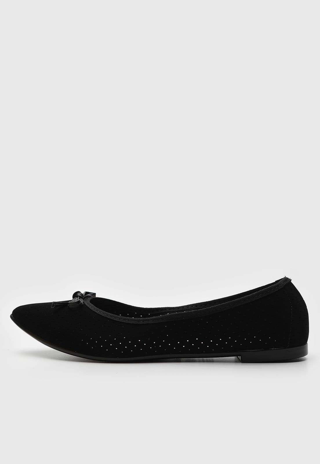 Vista principal Sapatilha Moleca Perfuros Preta MOLECA preto