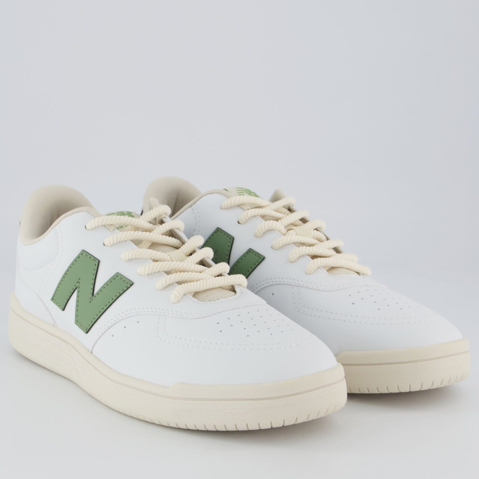 Vista 2 Tênis New Balance BB80 Branco e Verde Oliva New Balance branco verde