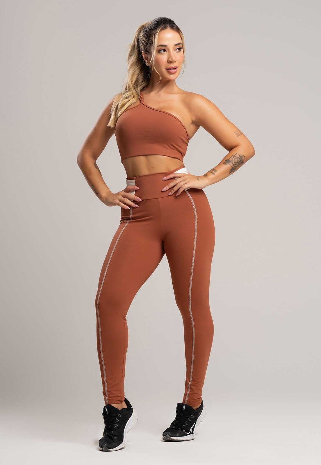 Calça Legging MVB Modas Cós Off White Cintura Alta Feminina Poliamida Mousse