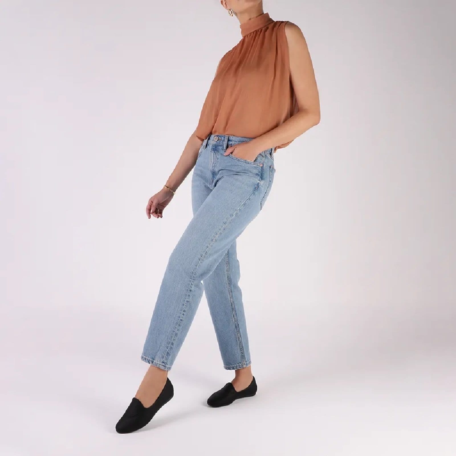 Vista 2 Sapatilha Usaflex em Elastano Indicada para Pés Sensíveis Usaflex preto