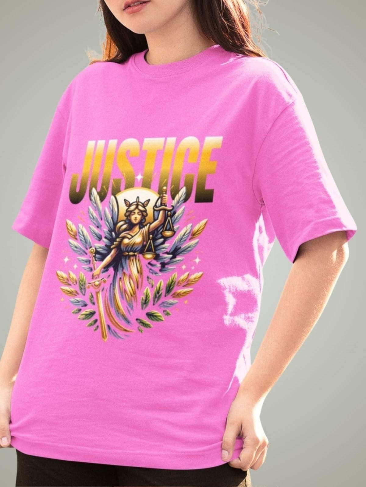 Camiseta Feminina GuGi Justiça Direito