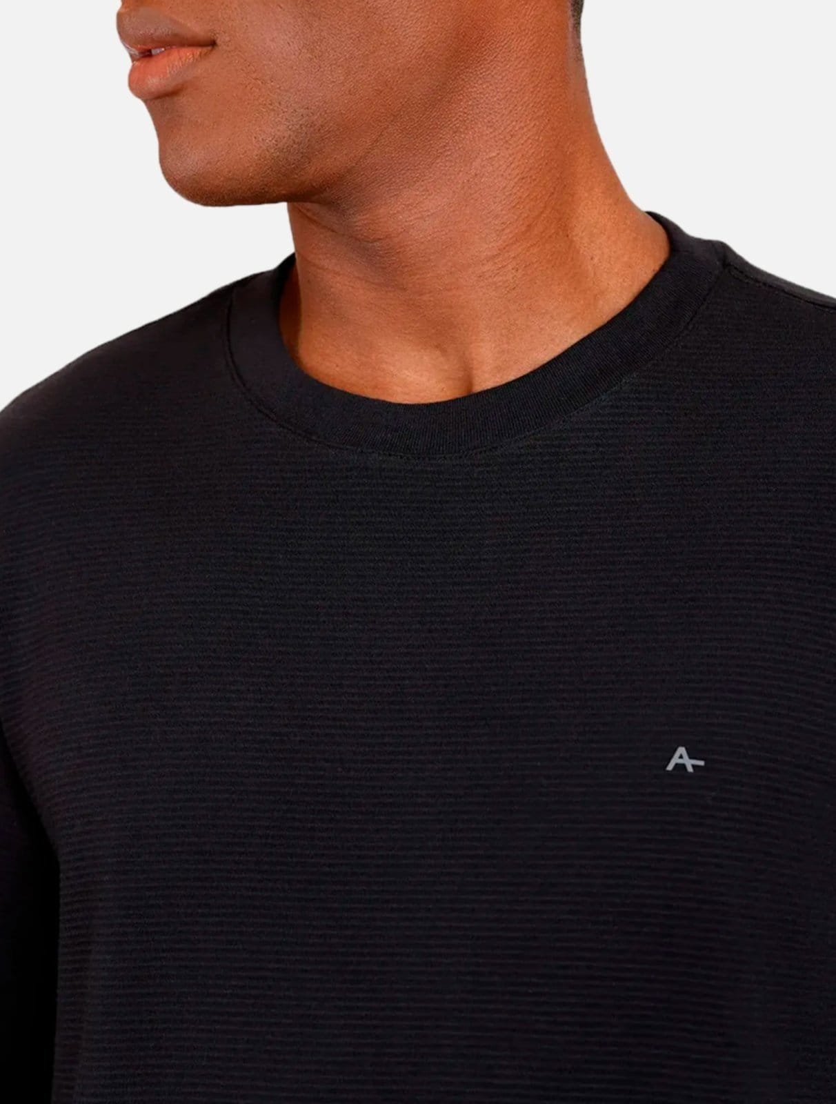 Blusa Aramis Regular Suedine Canelada CS020188 Preta - 2