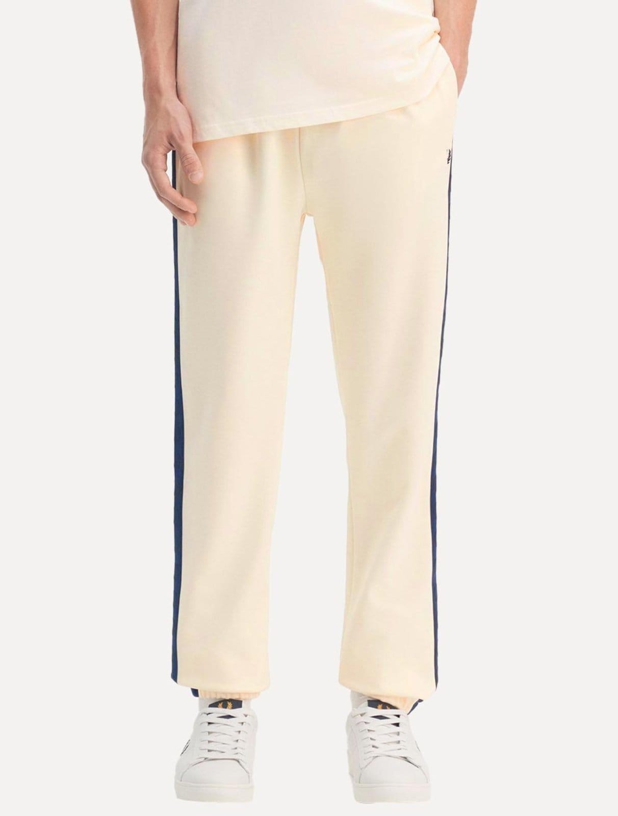 Calça Fred Perry Masculina Contrast Tape Track Off-White