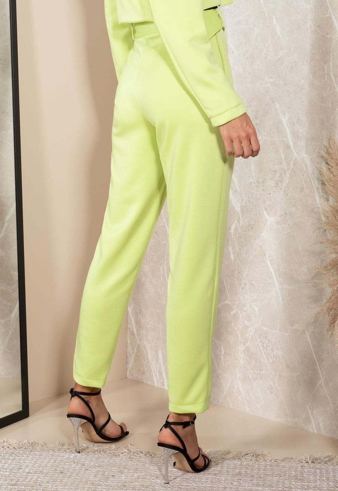 Vista 2 Calça Em Malha Encorpada Quintess verde