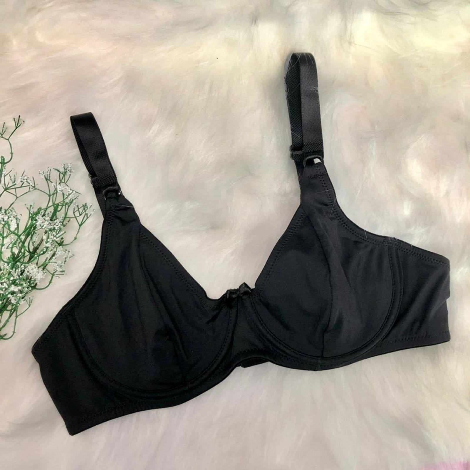 Sutiã meia taça sem bojo com aro COR PRETA