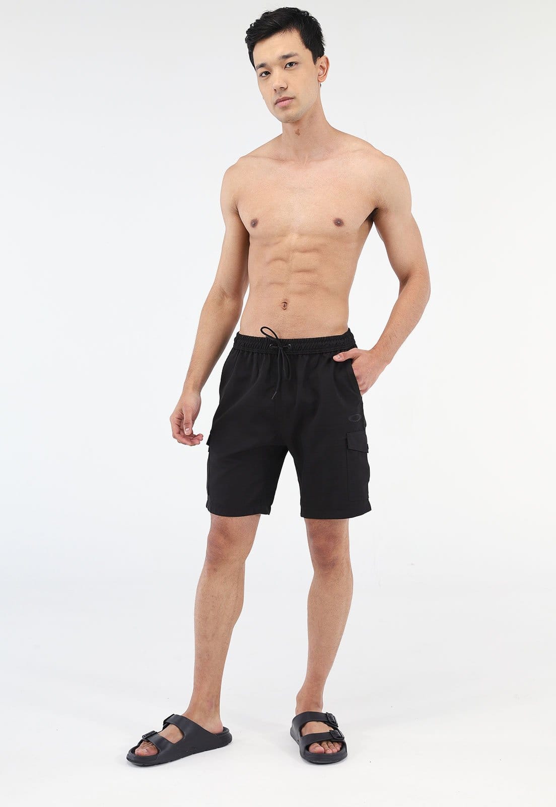 Vista 2 Bermuda Oakley Reta Mod Cargo Zip Preta Oakley preto