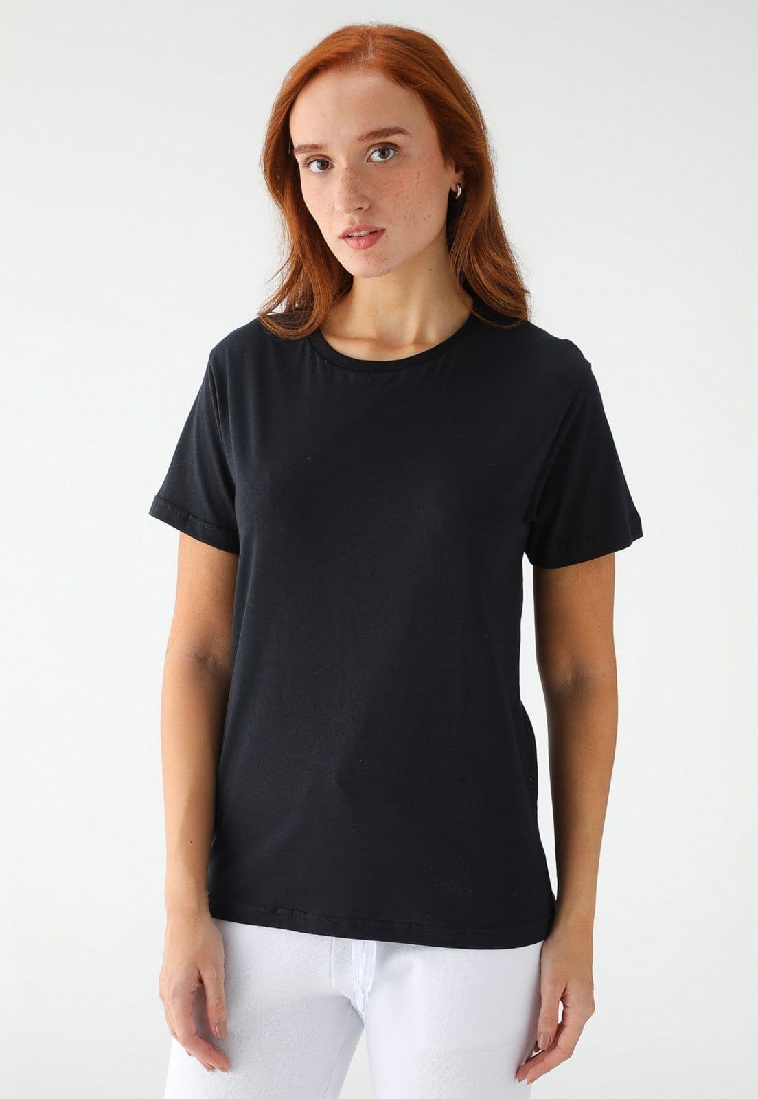 Camiseta Feminina Preta Lisa Algodão Premium