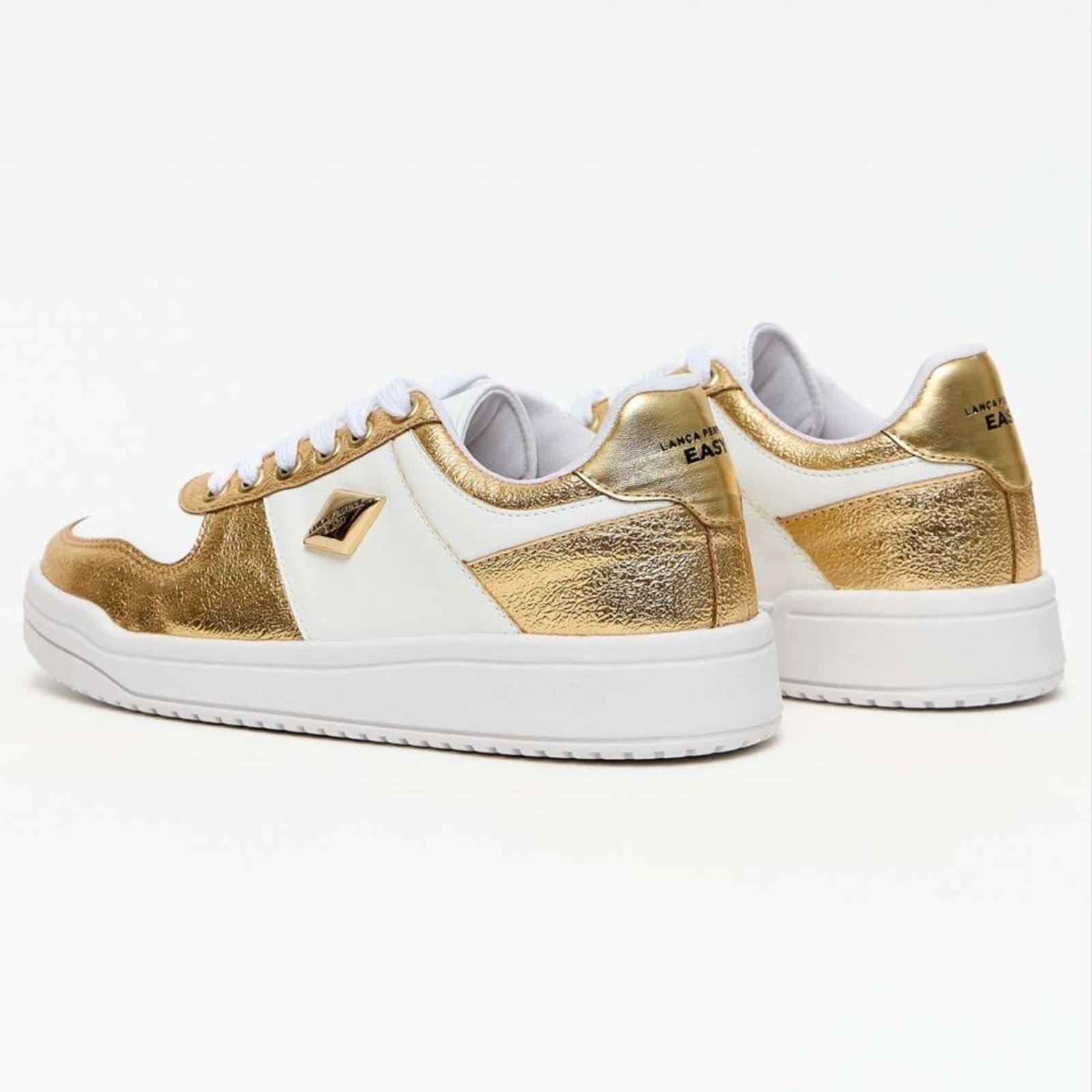 Vista 2 Tênis Easy Lança Perfume Casual Pr26 Feminino Easy Lança perfume branco