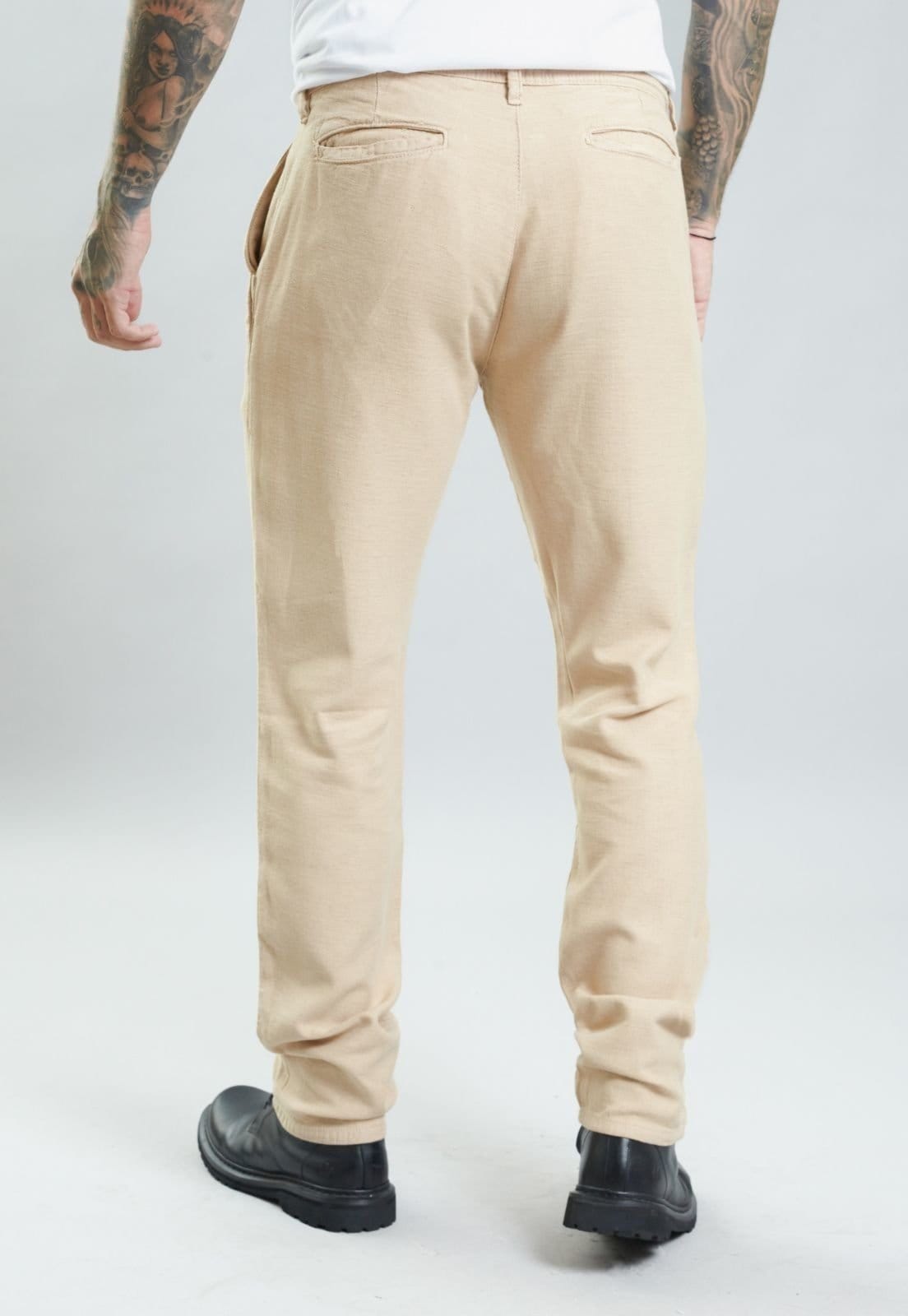 Vista 2 Calça Masculina Sport Fino em Viscose Tingida Color Dialogo Jeans bege/caramelo/castanho/cáqui