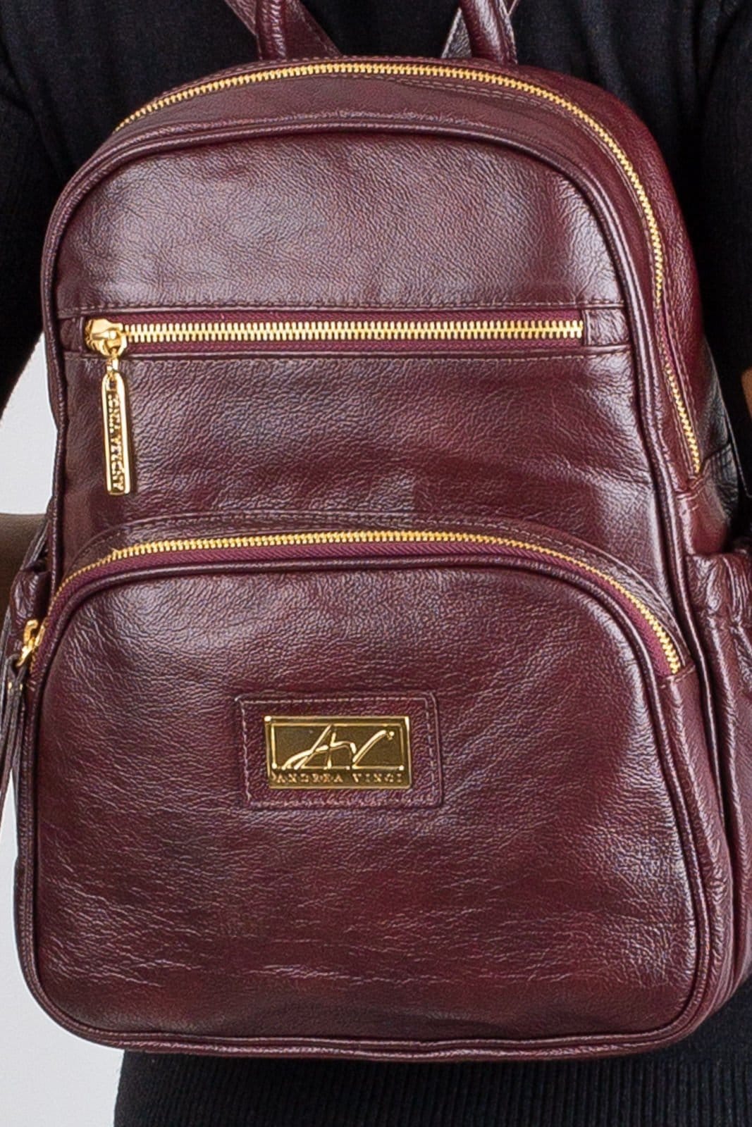 Vista 2 Mochila pequena de couro liso Zoey - Marsala Andrea Vinci bordô