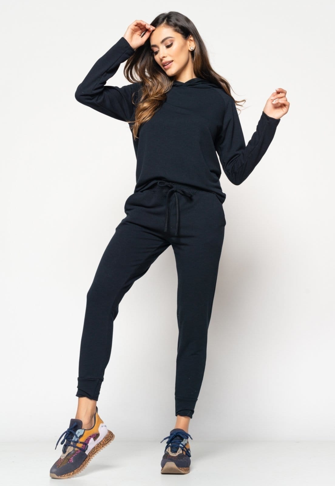 Conjunto Salvatore Comfy Com Casaco Capuz e Jogger Moletinho