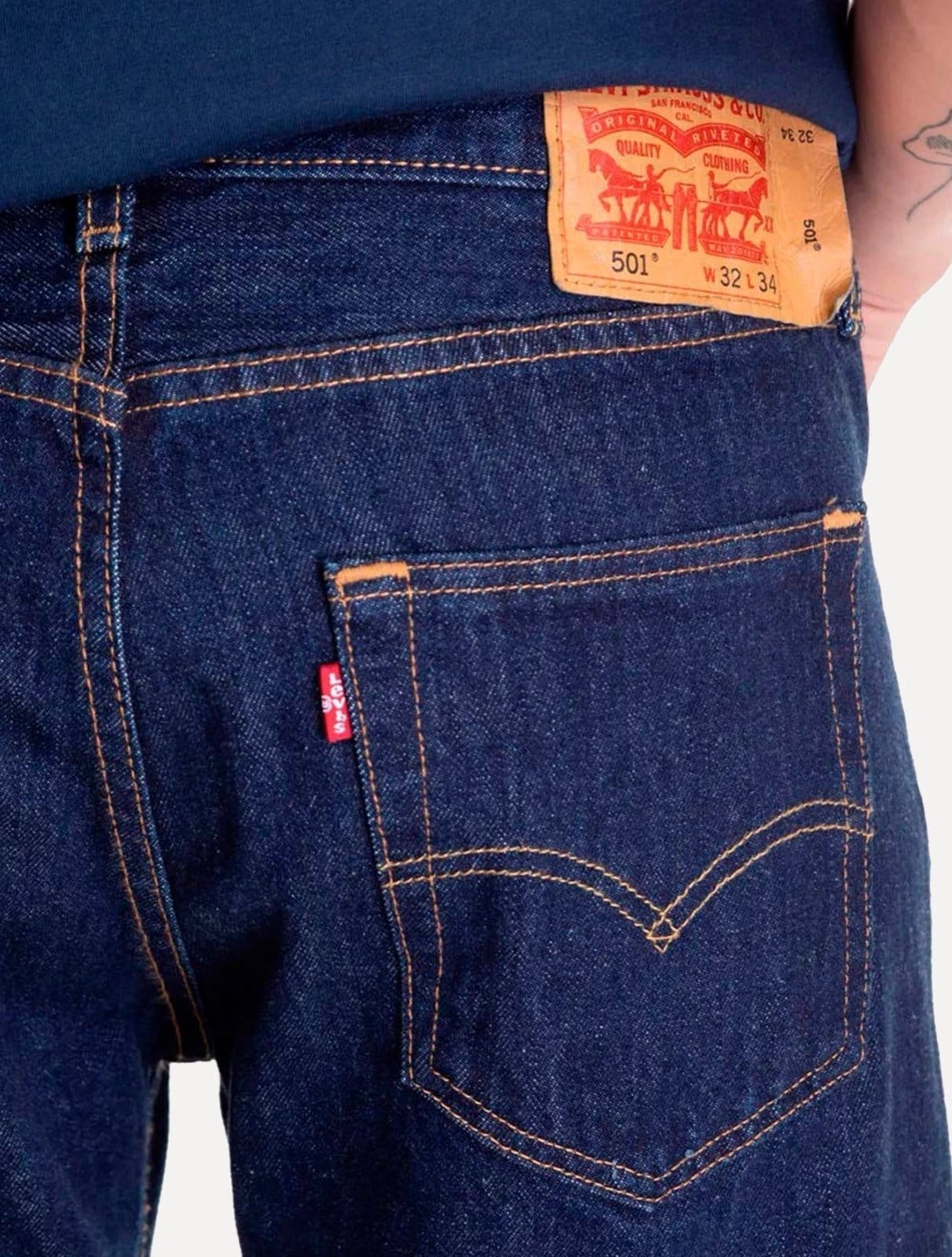 Vista 2 Calça Jeans Levis Masculina 501 Original Azul Escura Levis preto azul