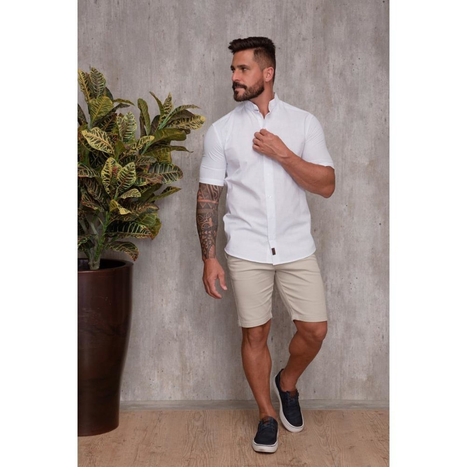 Vista 2 Camisa Masculina Linho Manga Curta Gola Padre Lisa Casual Azul Claro G Branco TEODORO CAMISARIA branco azul