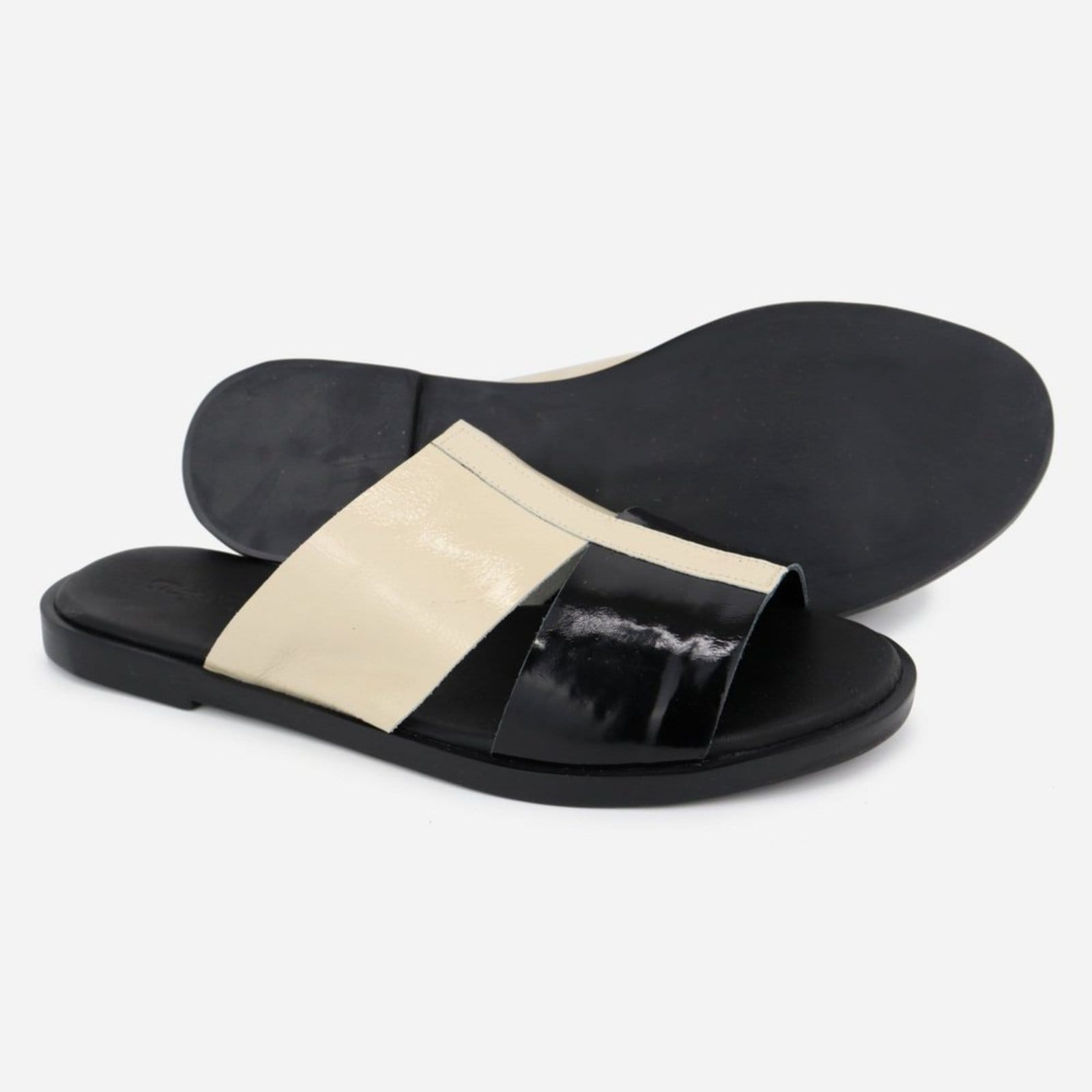 Vista 2 Rasteira Feminina Couro Maria Paula Calce Fácil MARIA PAULA preto