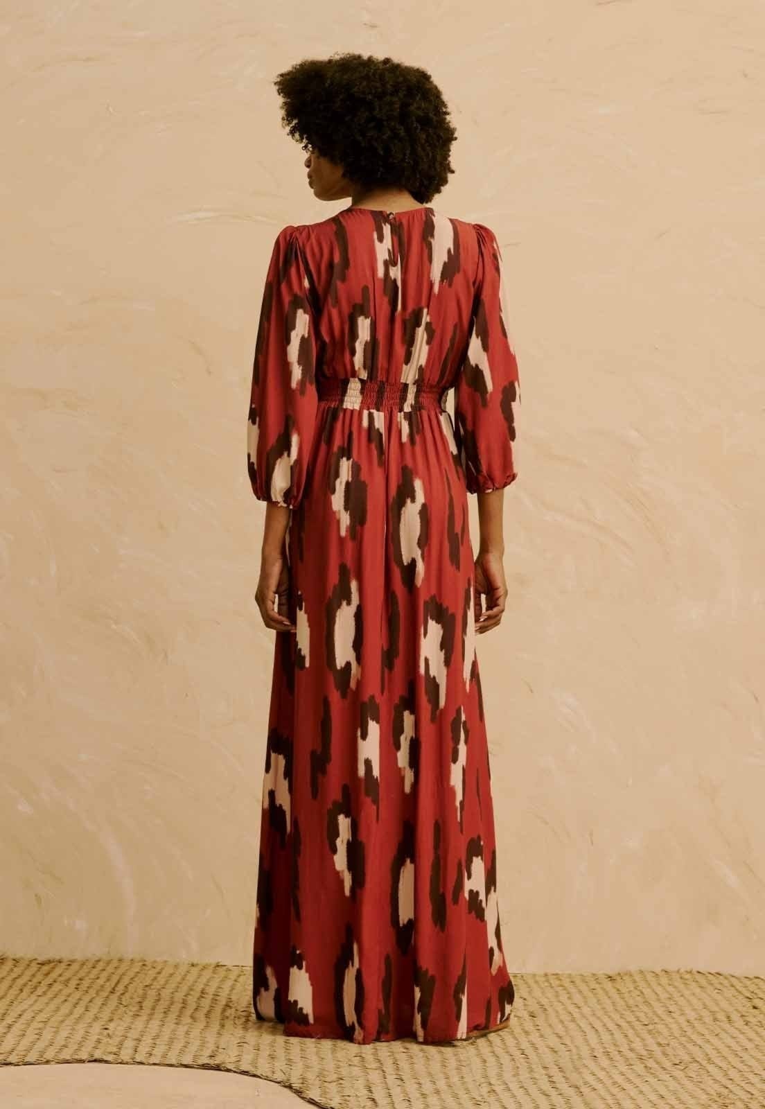 Vista 2 Vestido Maxi Midi Detalhe Vivo Estampado Chimu CaCay marrom