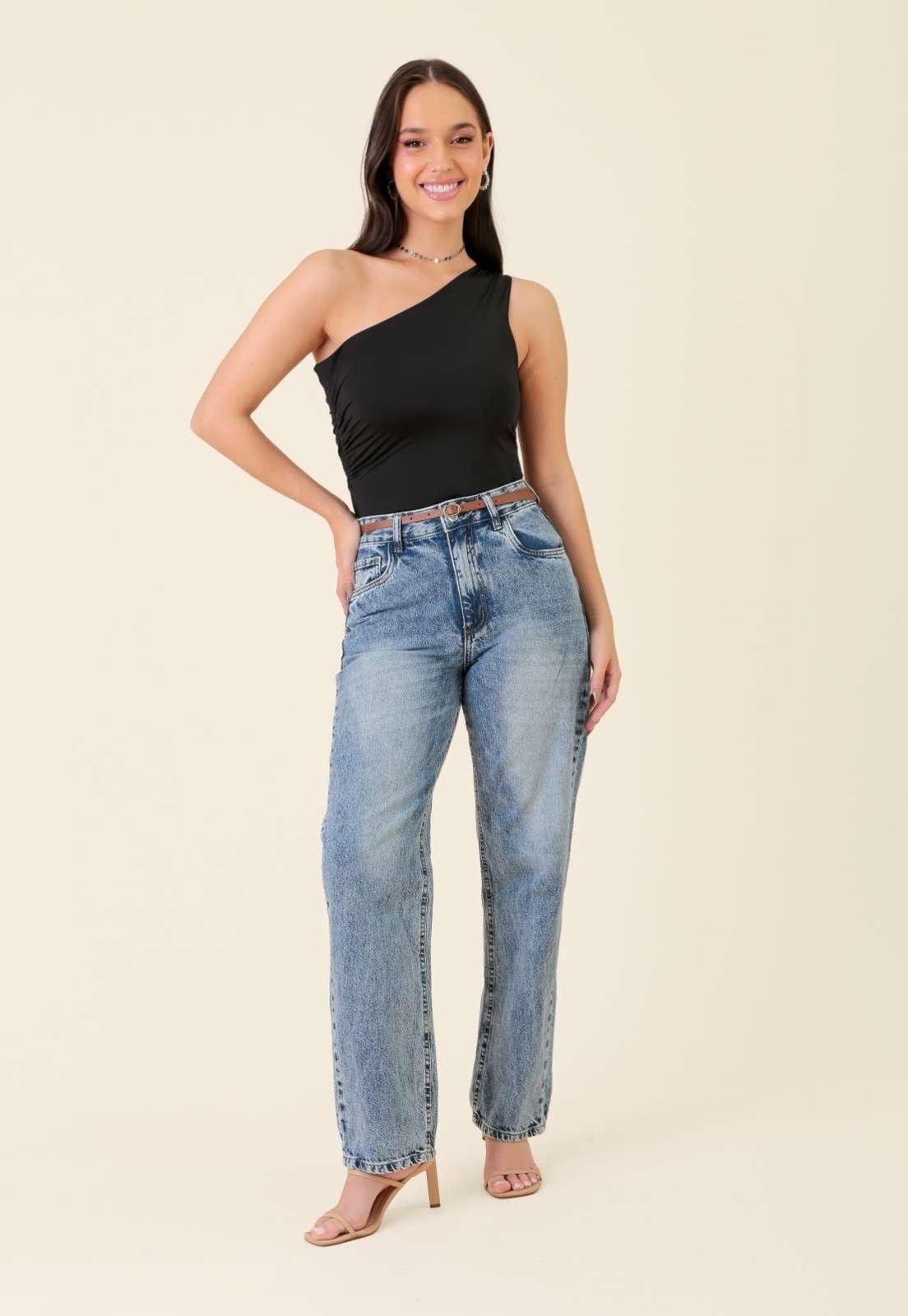 Calça Pop Me Mom Jeans Com Cinto Médio