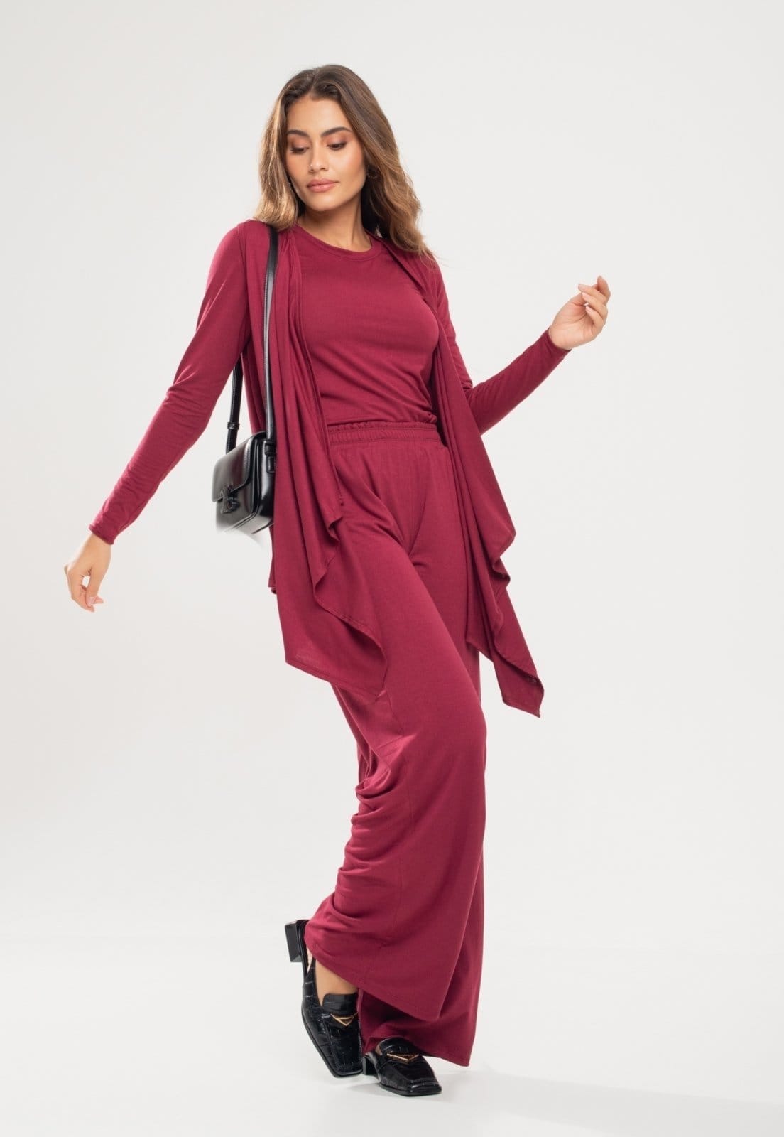 Vista 2 Conjunto Com Kimono, Blusa Manga Longa e Wide Leg Malha Salvatore Vinho Salvatore Fashion vermelho