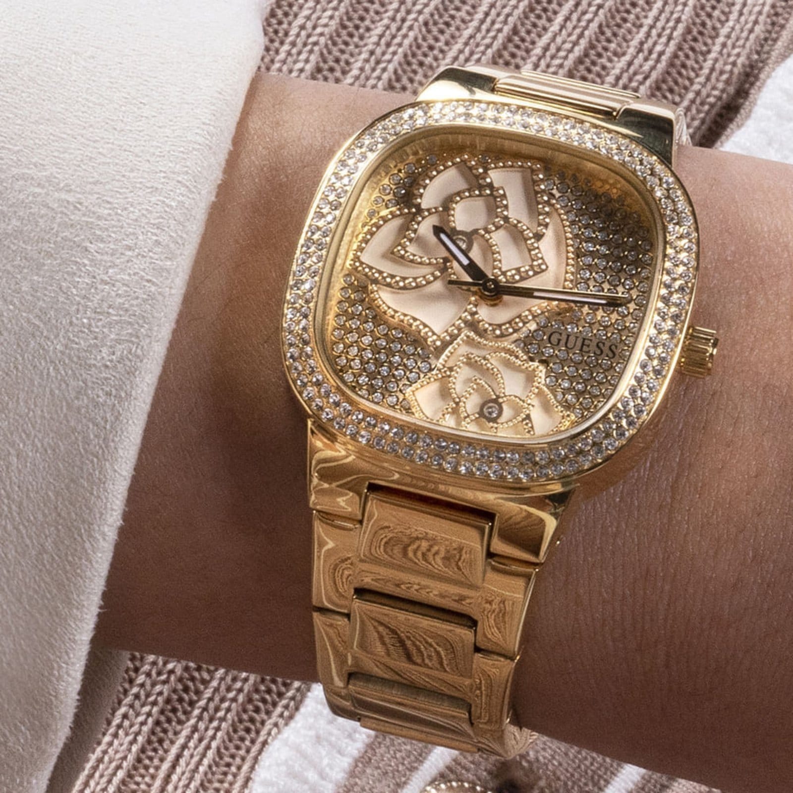 Vista 2 Relógio Feminino Guess Madreperola Guess prata