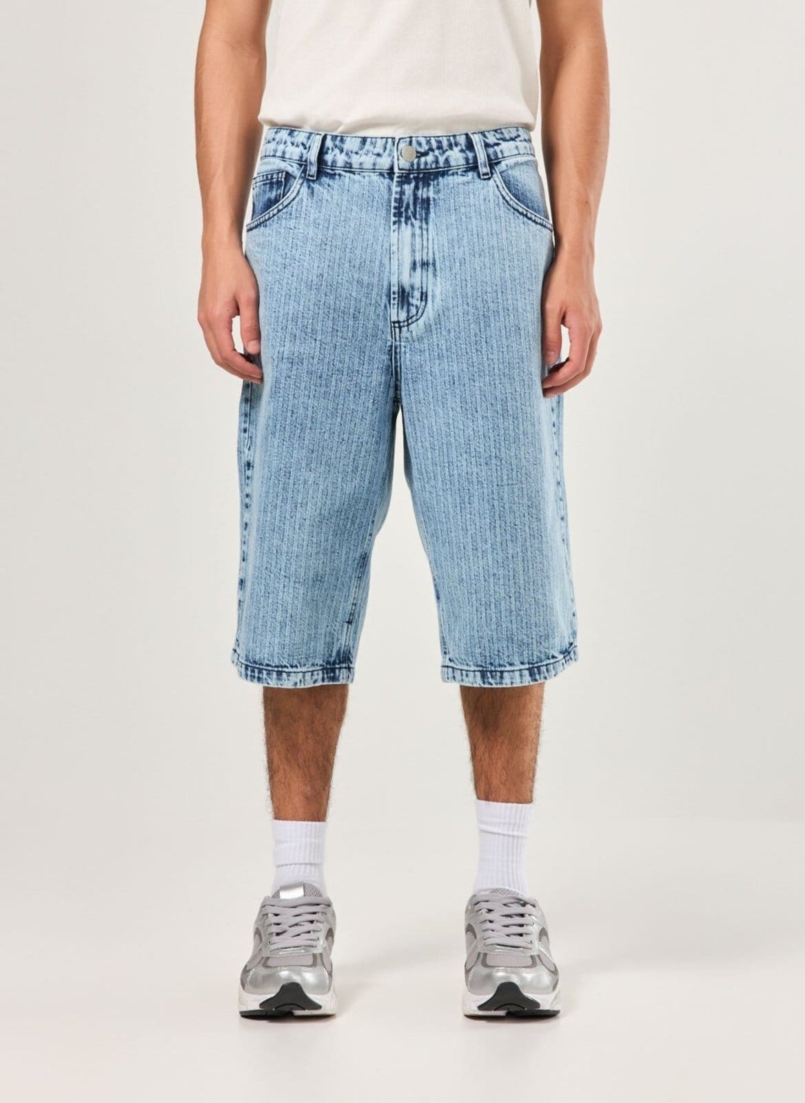 Vista 2 Jorts Risca De Giz Youcom jeans