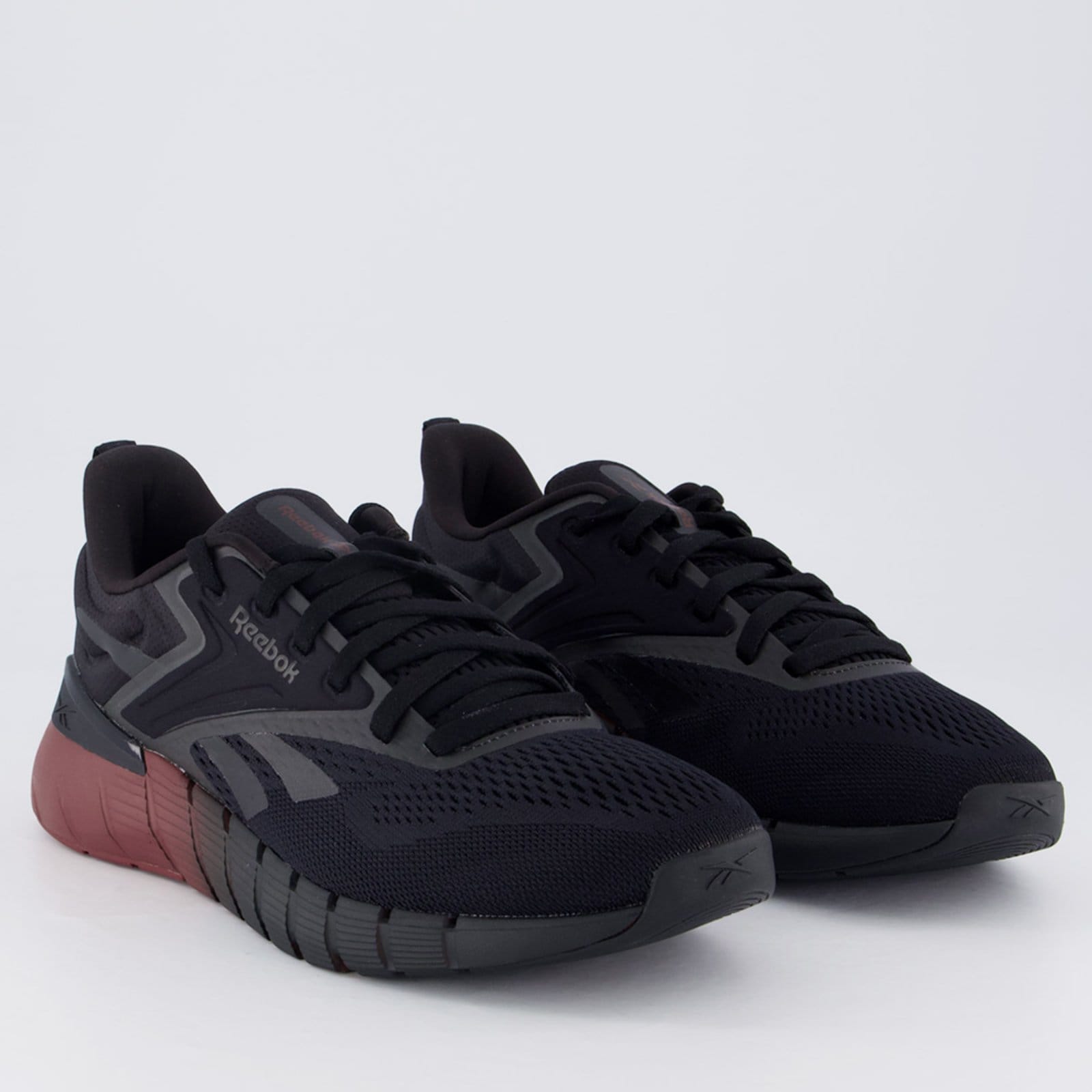 Vista 2 Tênis Reebok Nano Gym e Bordô Reebok preto