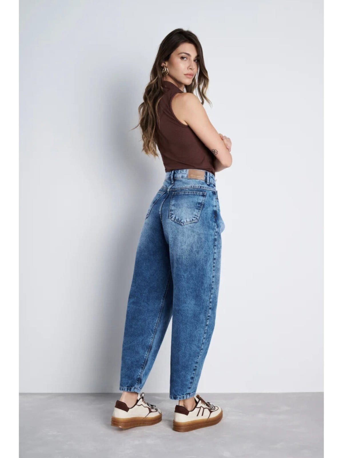 Vista 2 Calça Feminina Barrel Cintura Alta NEW DENIM jeans